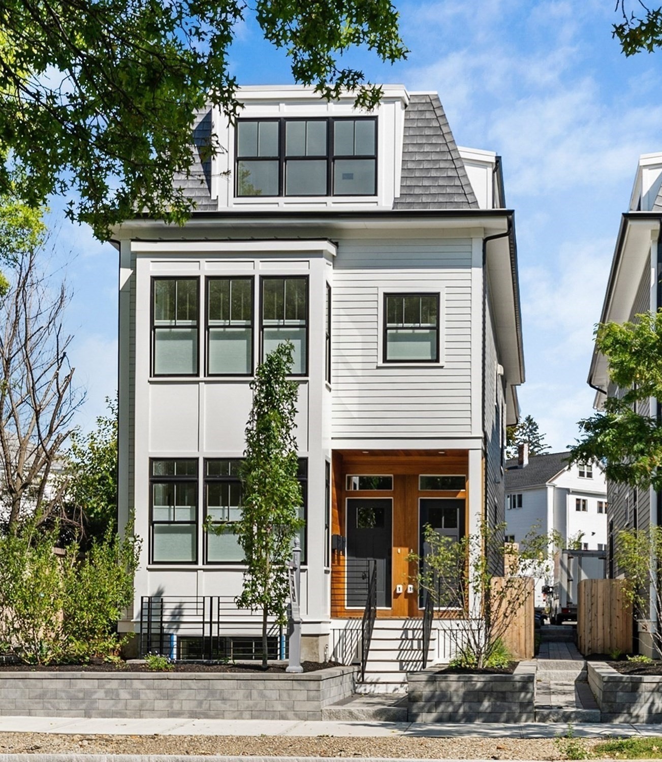 327 Alewife Brook Pkwy # B Property Photo 1
