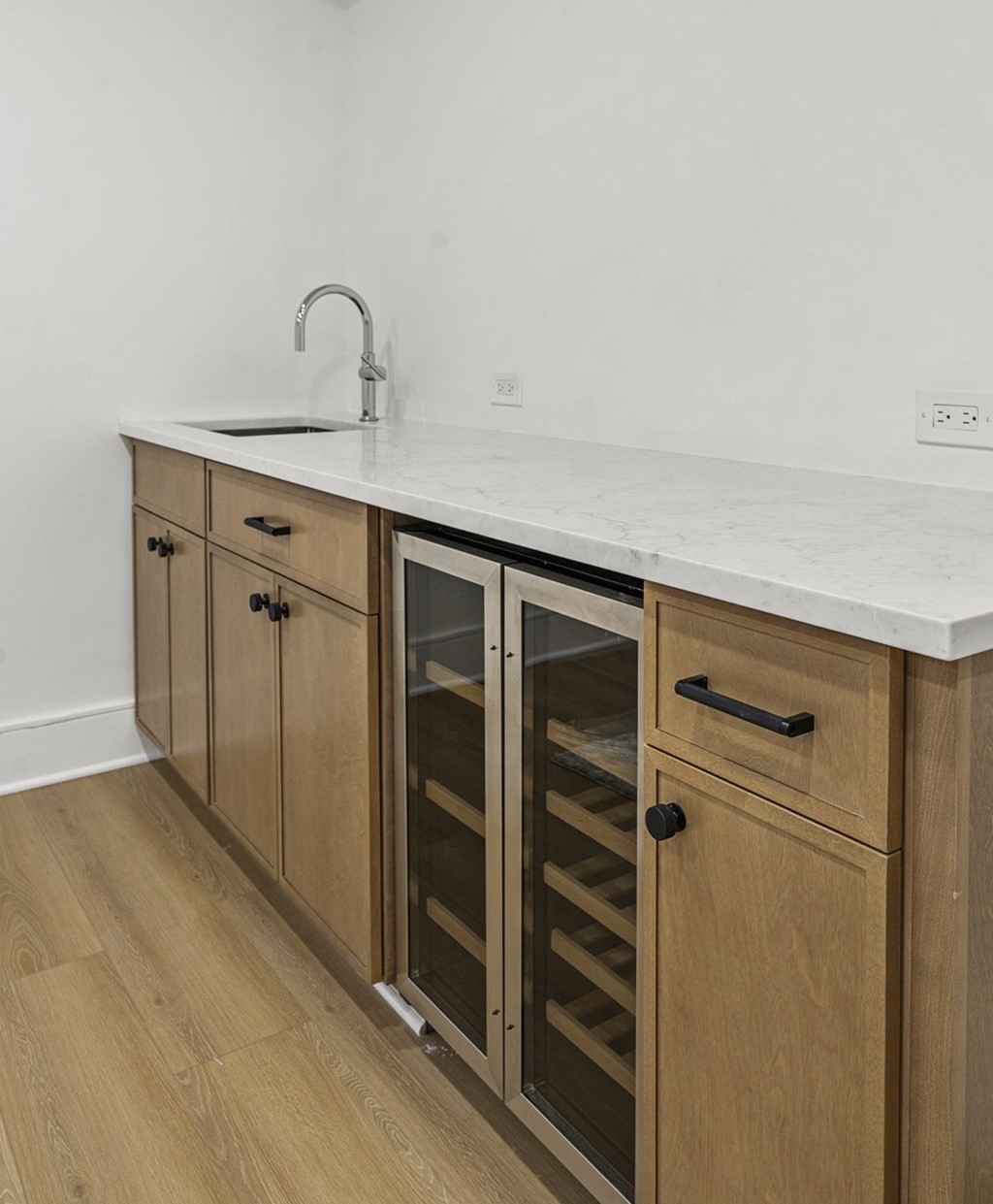327 Alewife Brook Pkwy # B Property Photo 20