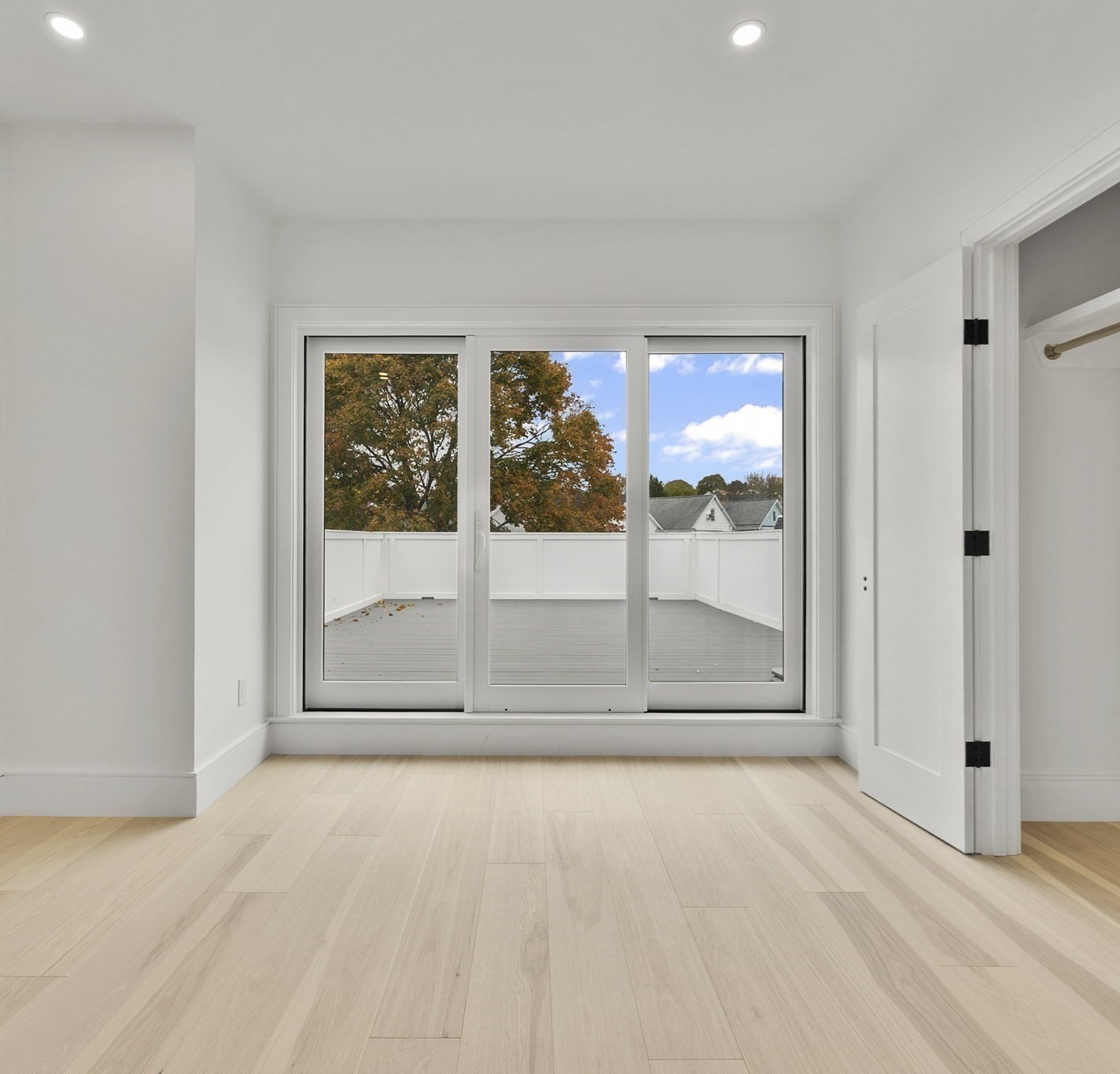 327 Alewife Brook Pkwy # B Property Photo 24