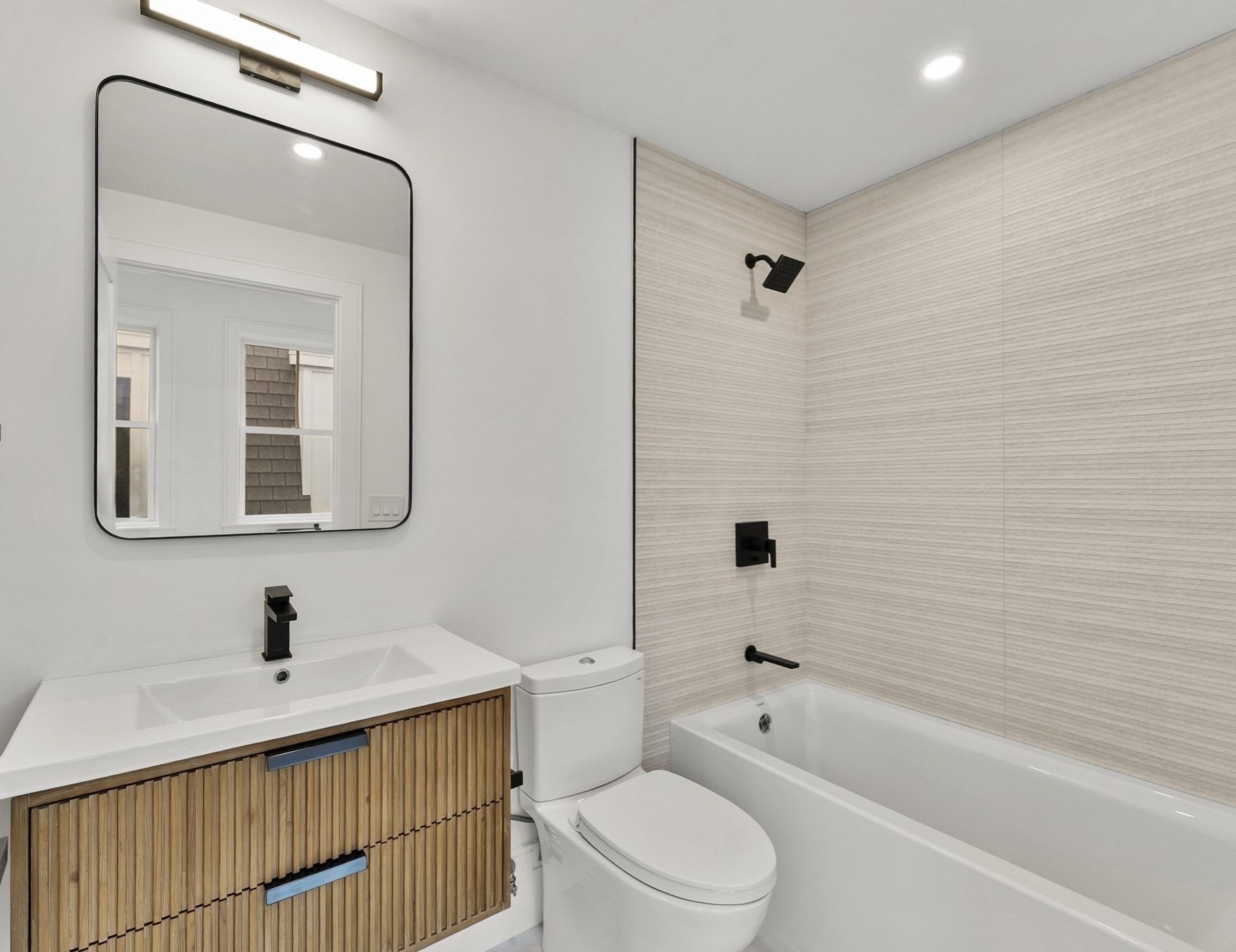 327 Alewife Brook Pkwy # B Property Photo 35