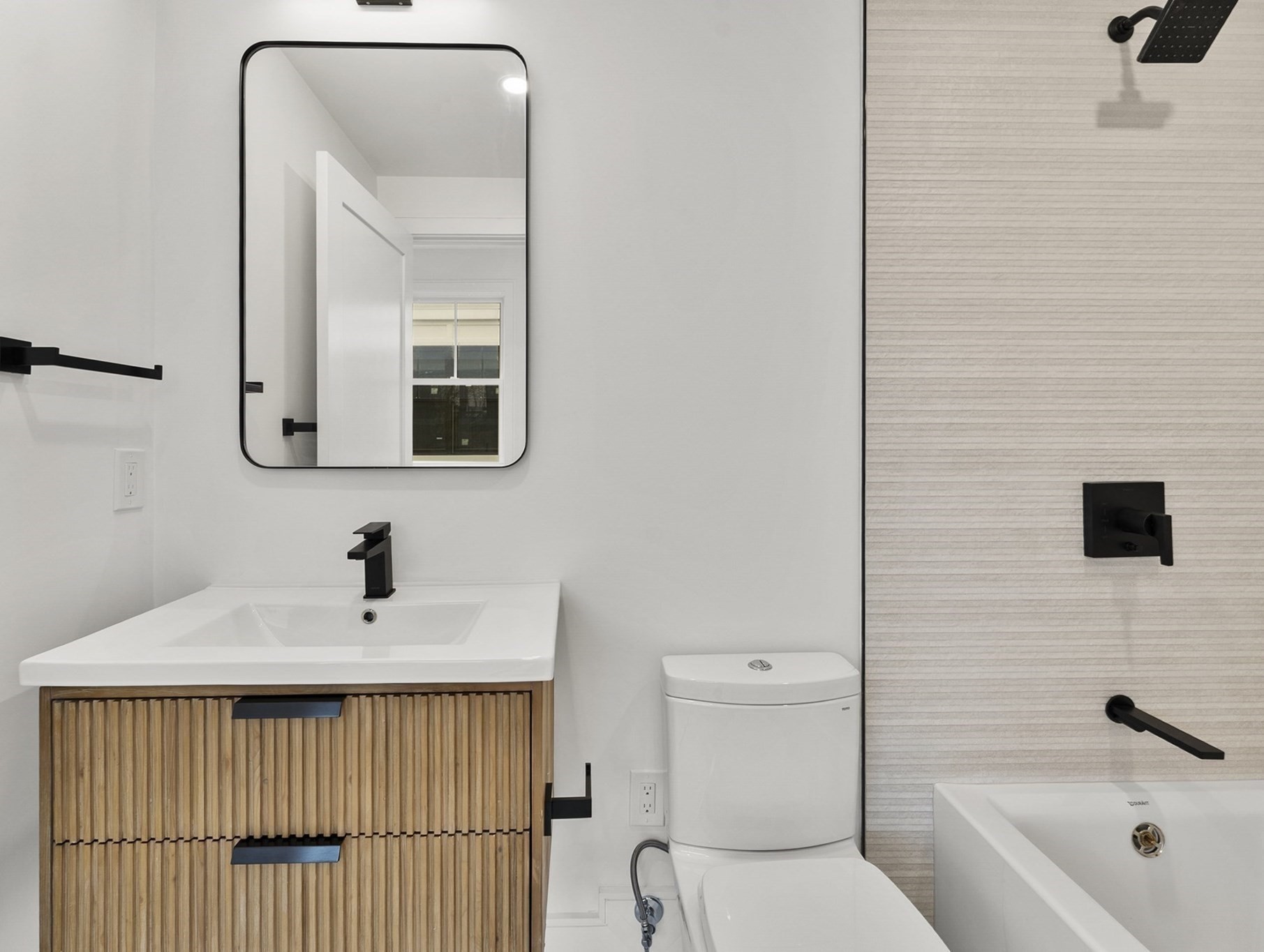 327 Alewife Brook Pkwy # B Property Photo 38