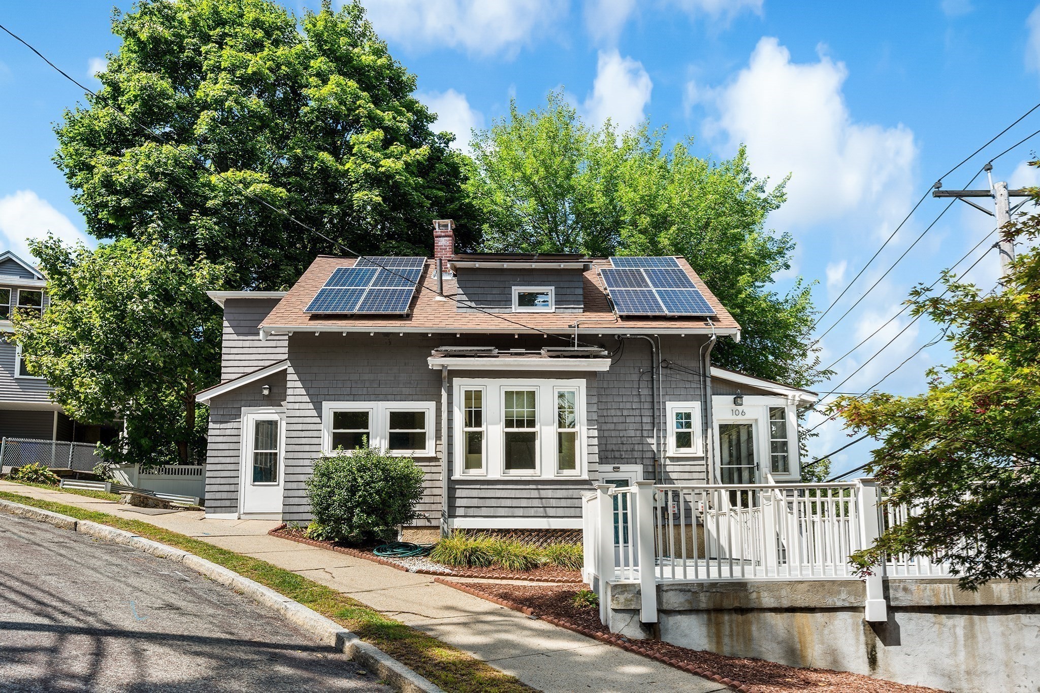 106 Paul Revere Rd Property Photo 1