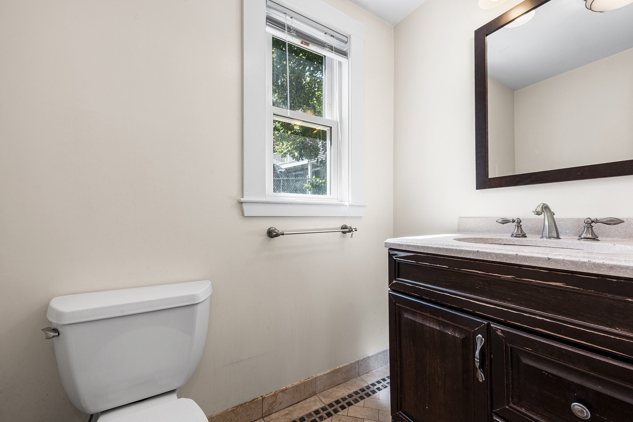 106 Paul Revere Rd Property Photo 16