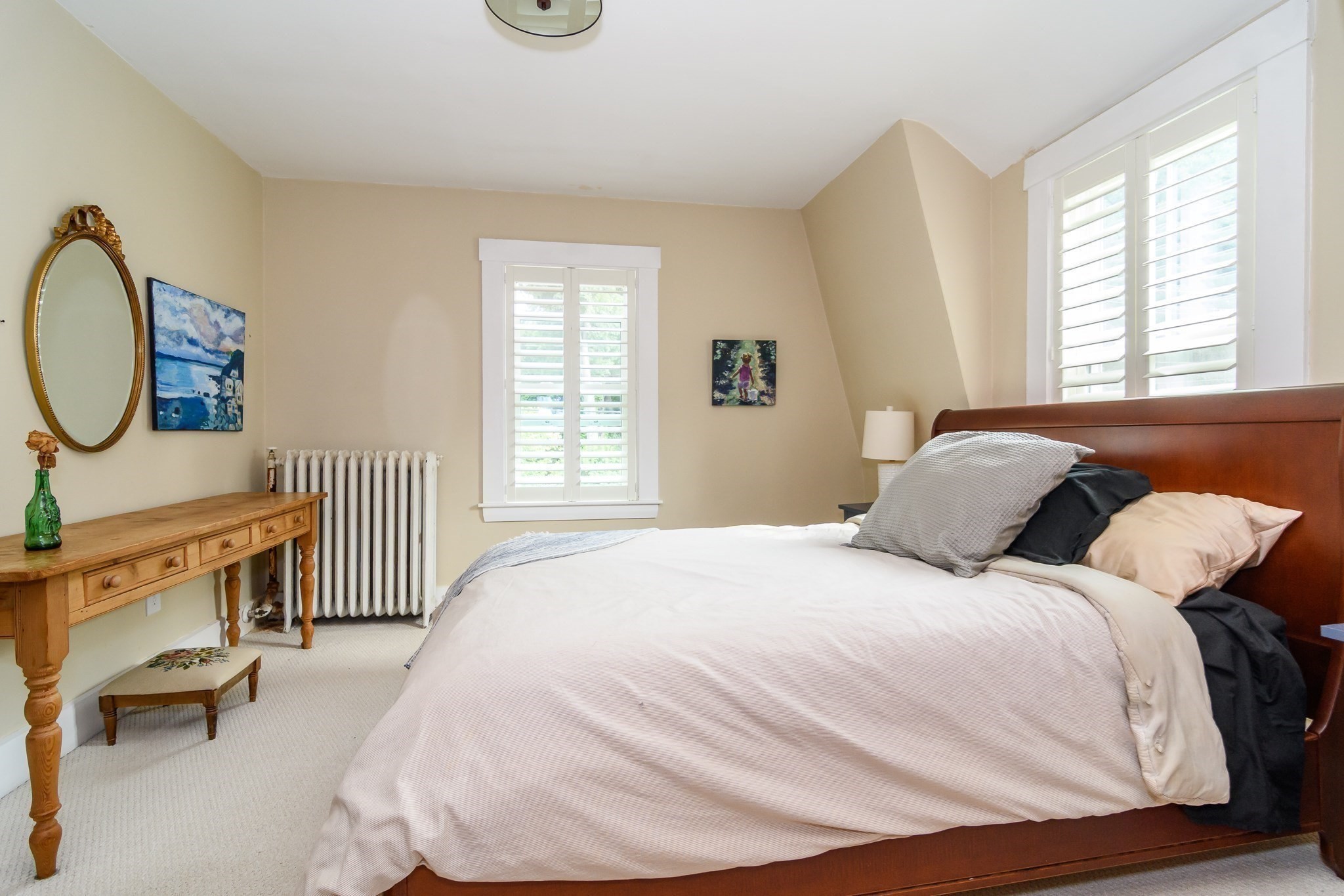 56 Curve Street Property Photo 10