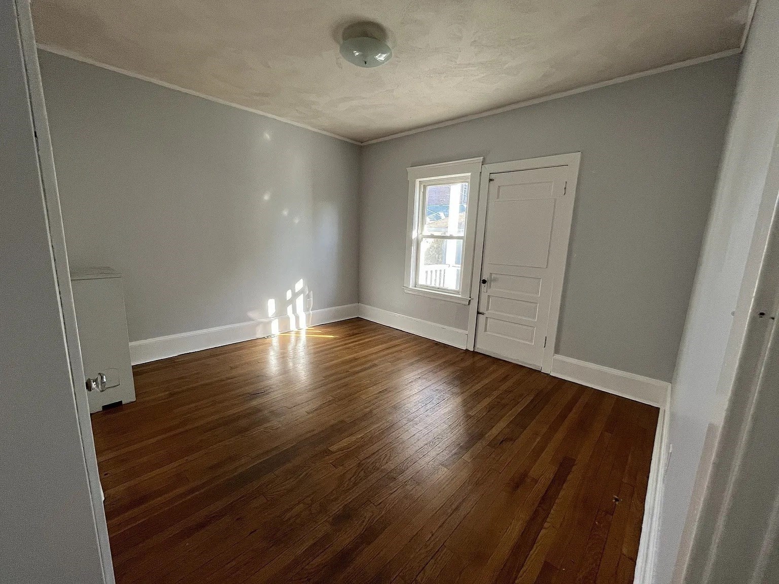 47 Claymoss Rd # 1 Property Photo 6