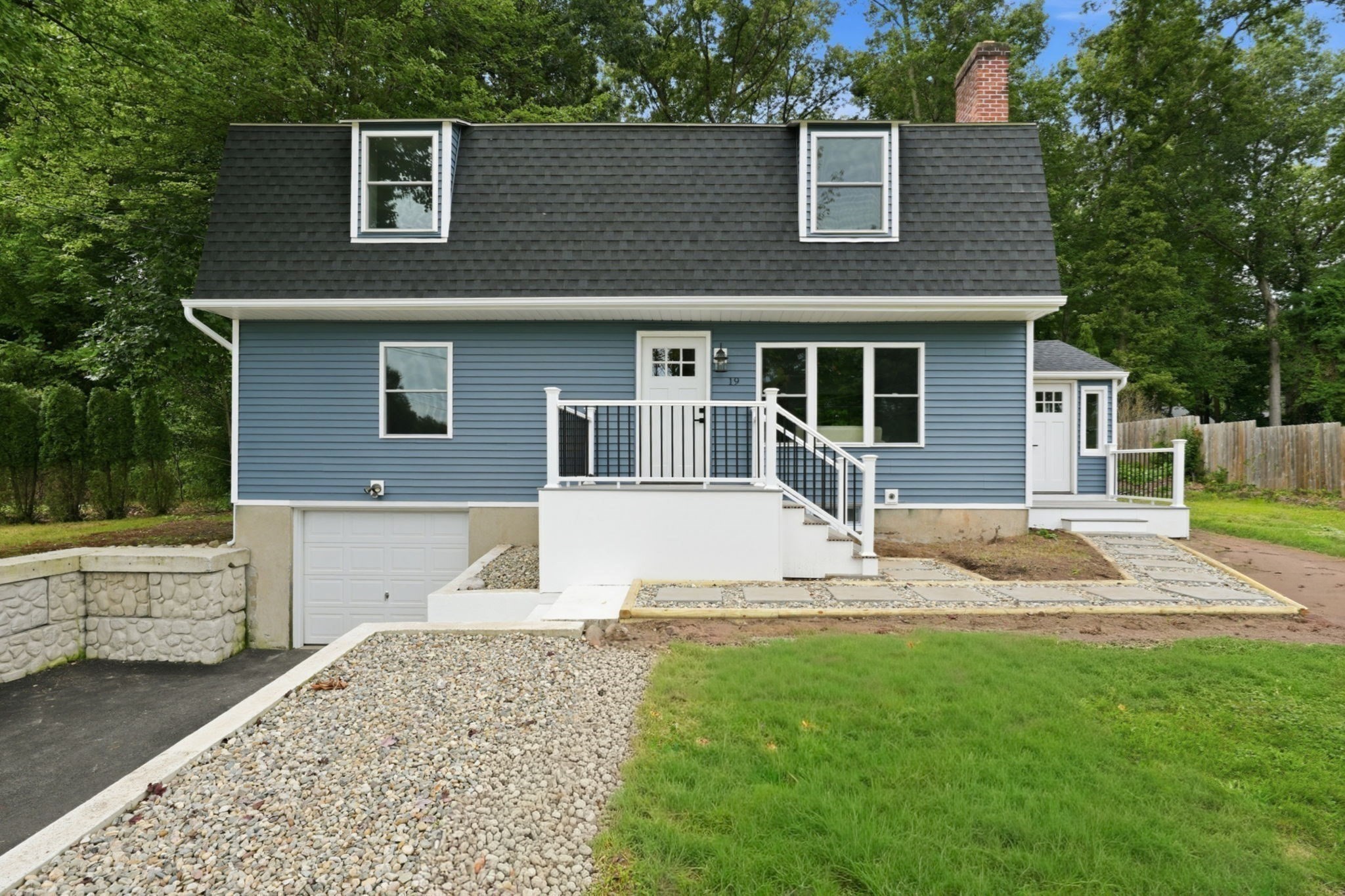 19 Linwood Dr Property Photo 2