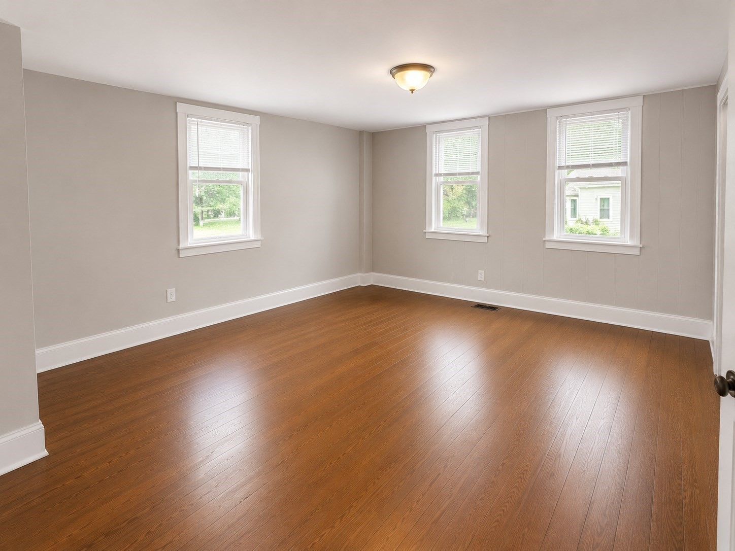 16 Hazelnut Pl # 16 Property Photo 11