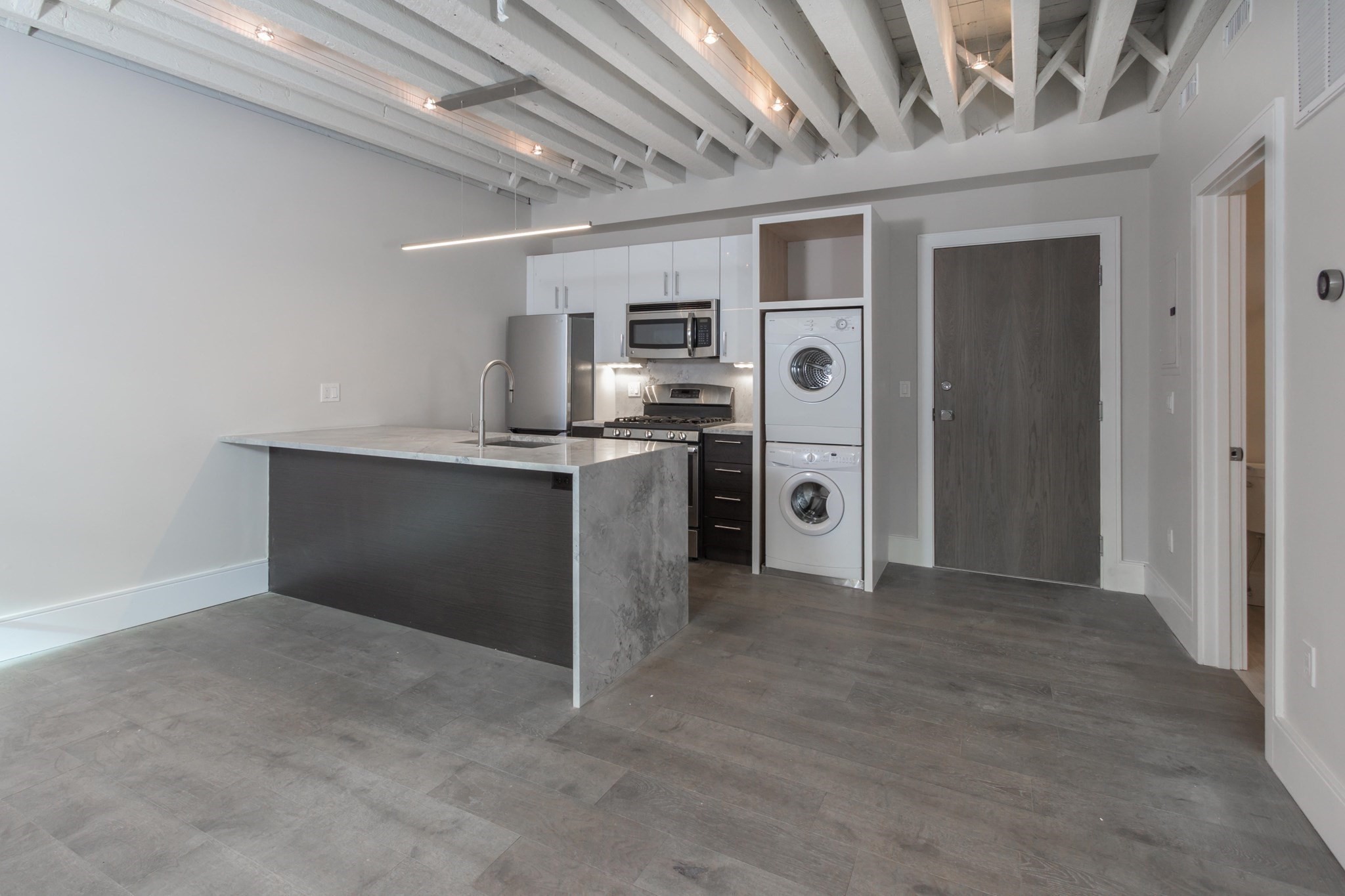 45 Broad St Property Photo 13