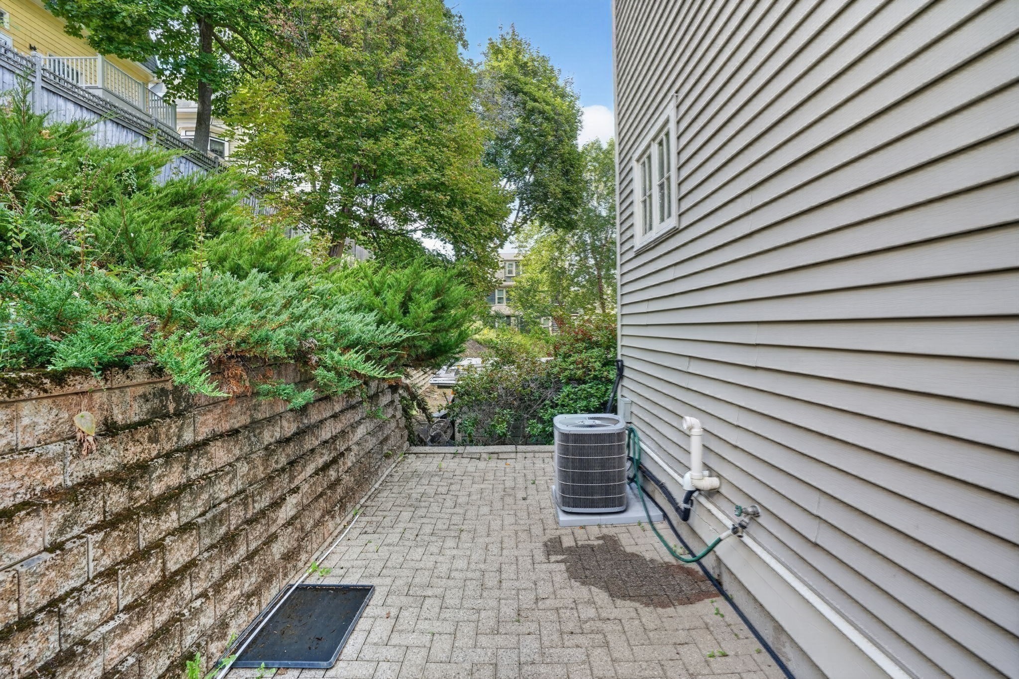 75 Forbes St # 75 Property Photo 29