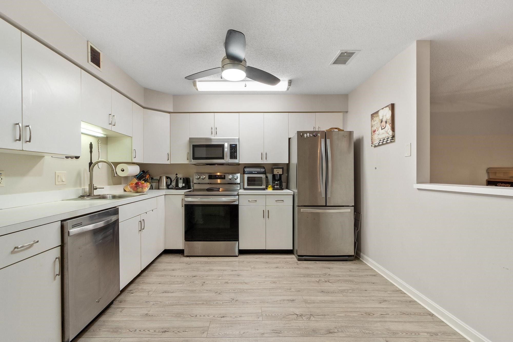28 America Way # 3 Property Photo 12