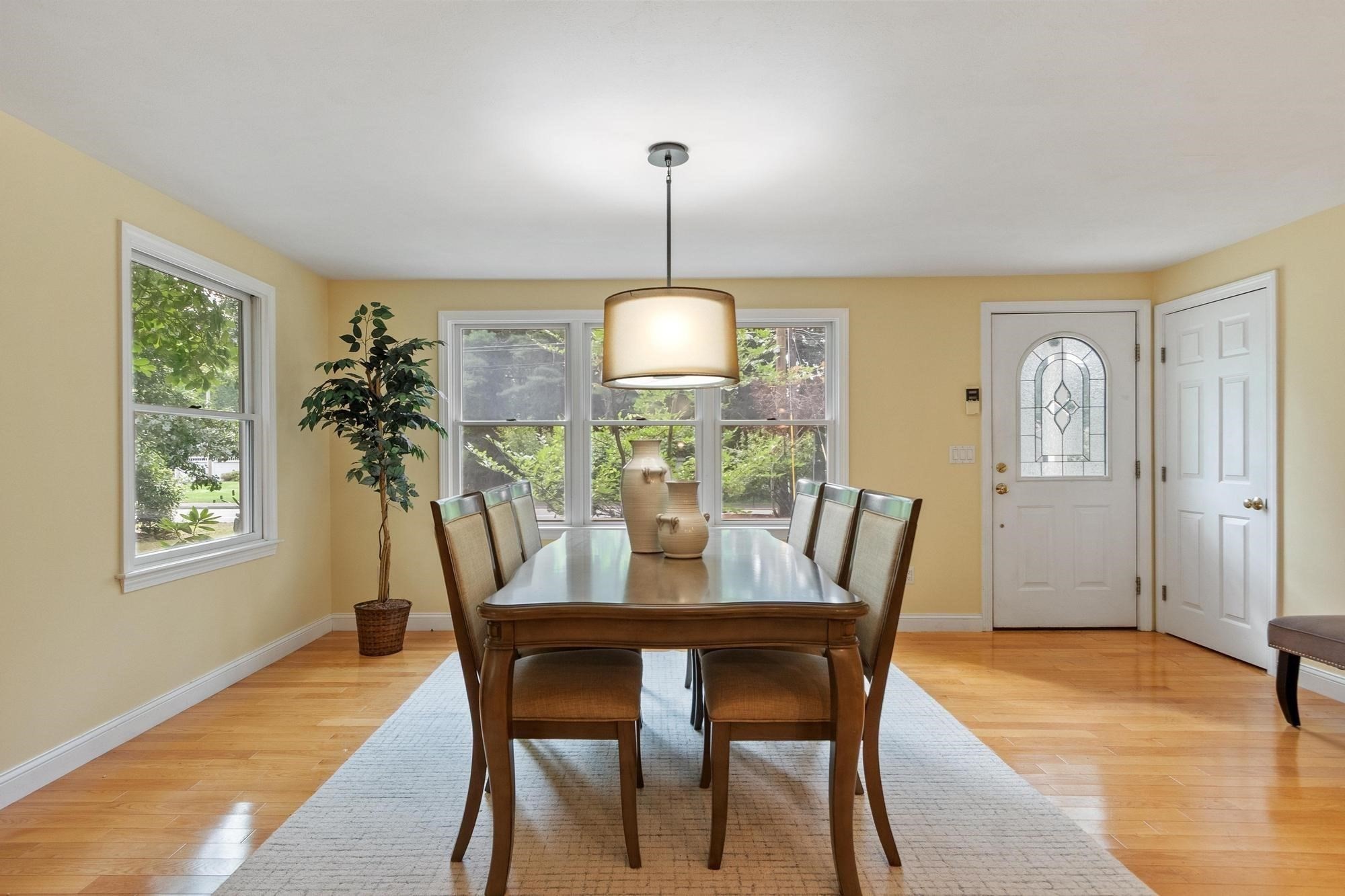 160 Groton Rd Property Photo 14