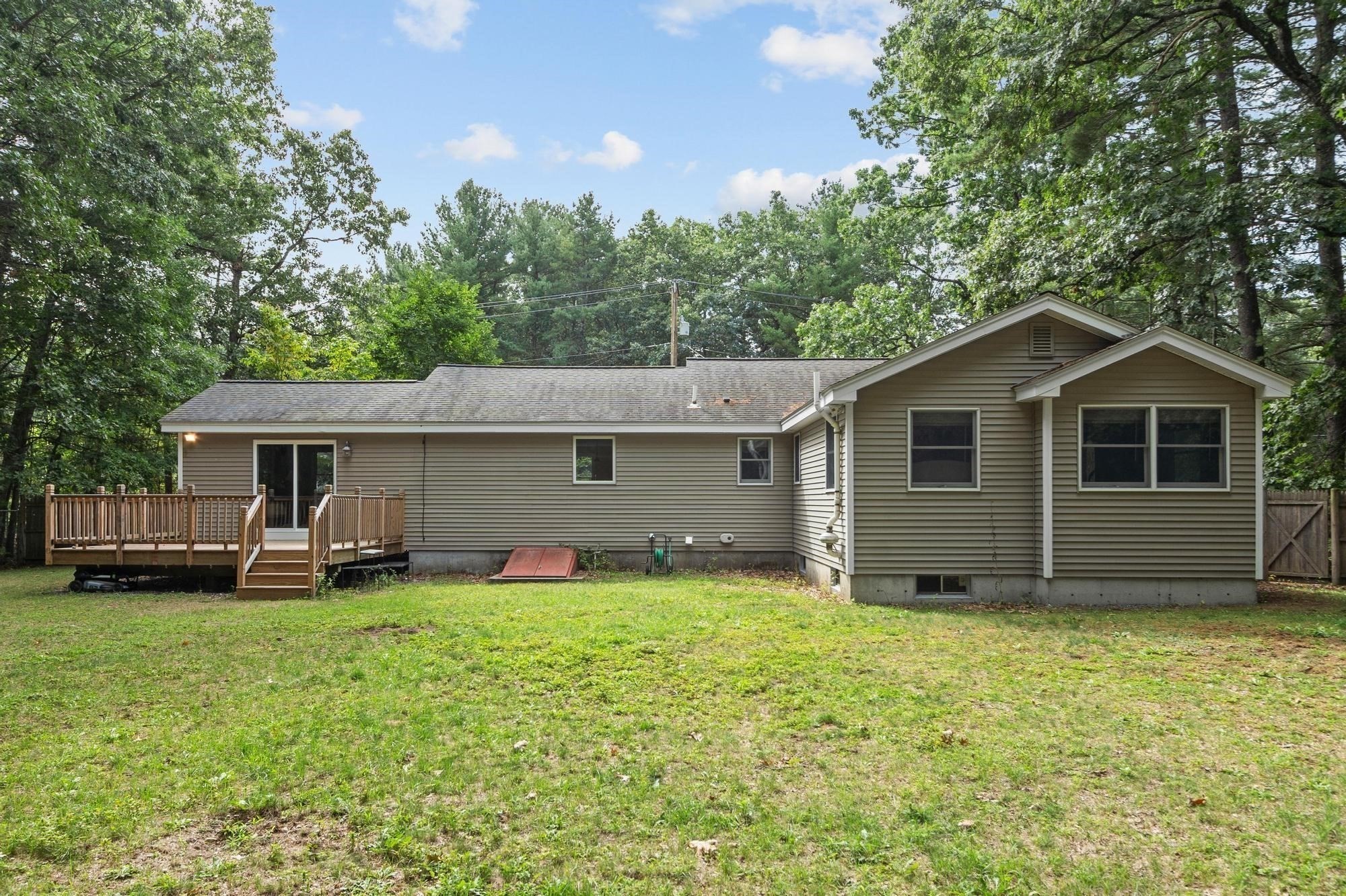 160 Groton Rd Property Photo 33