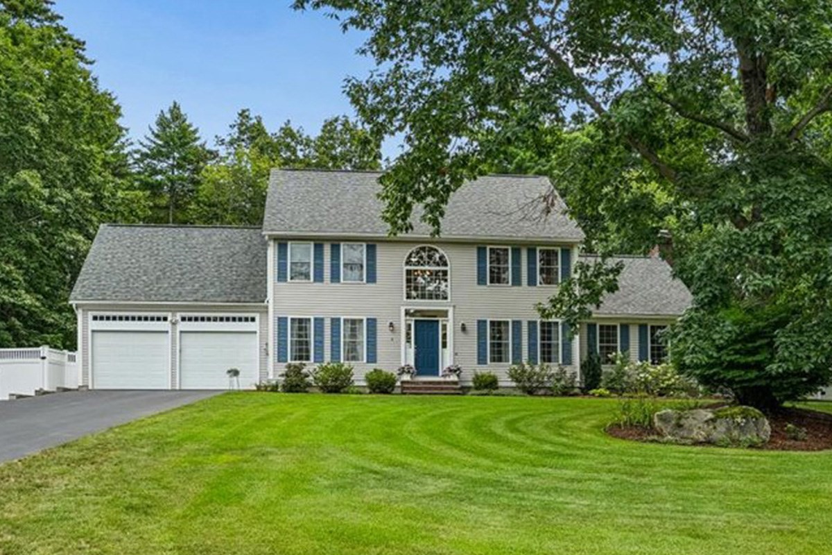 6 Sterling Dr Property Photo 1
