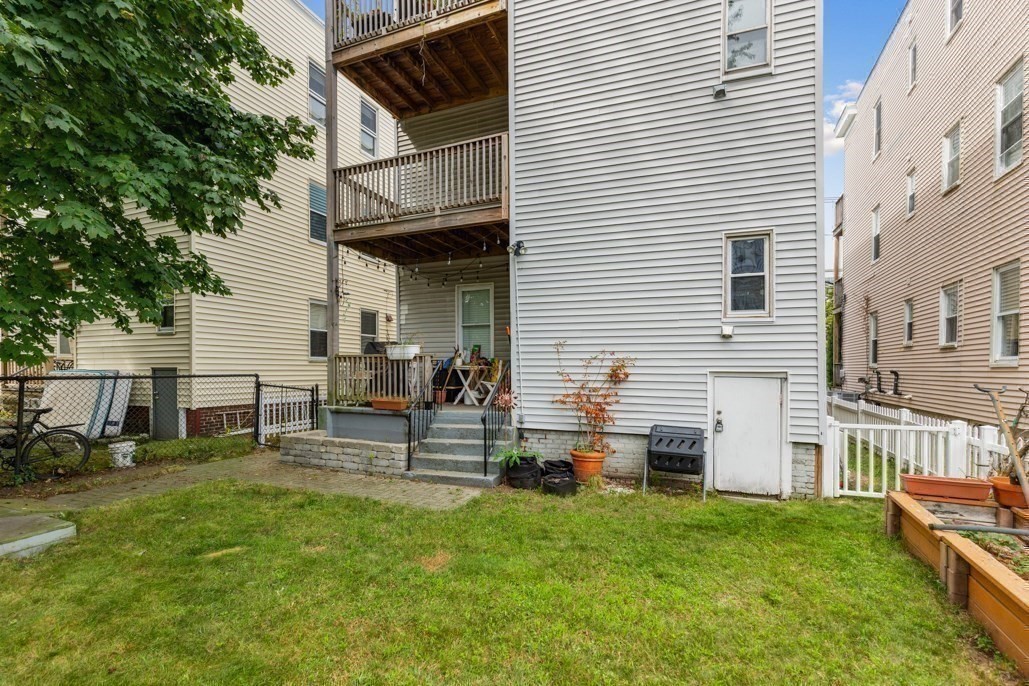 47 Litchfield St # 102 Property Photo 26
