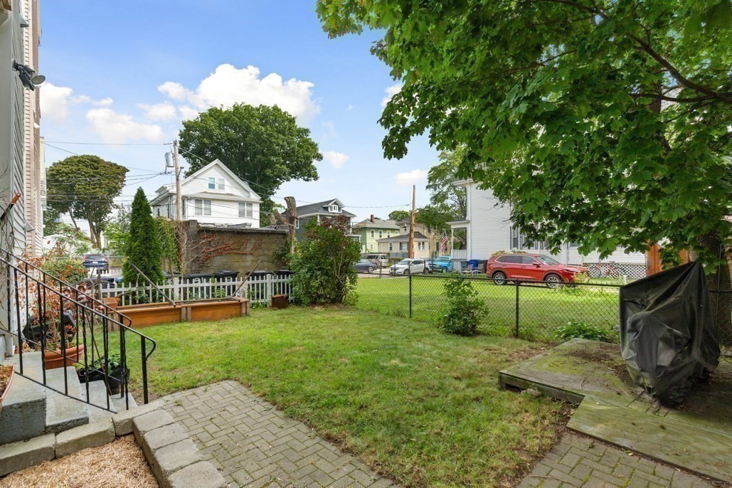 47 Litchfield St # 102 Property Photo 27