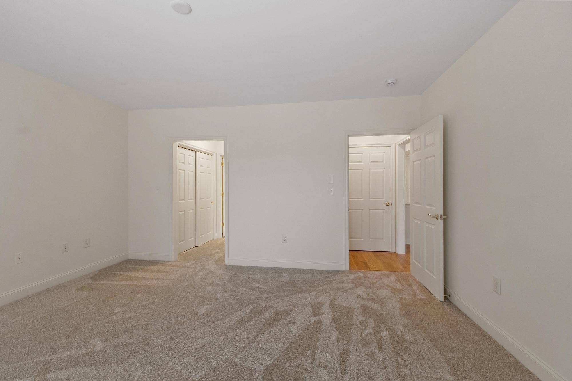 1204 Emerald Court # 1204 Property Photo 20
