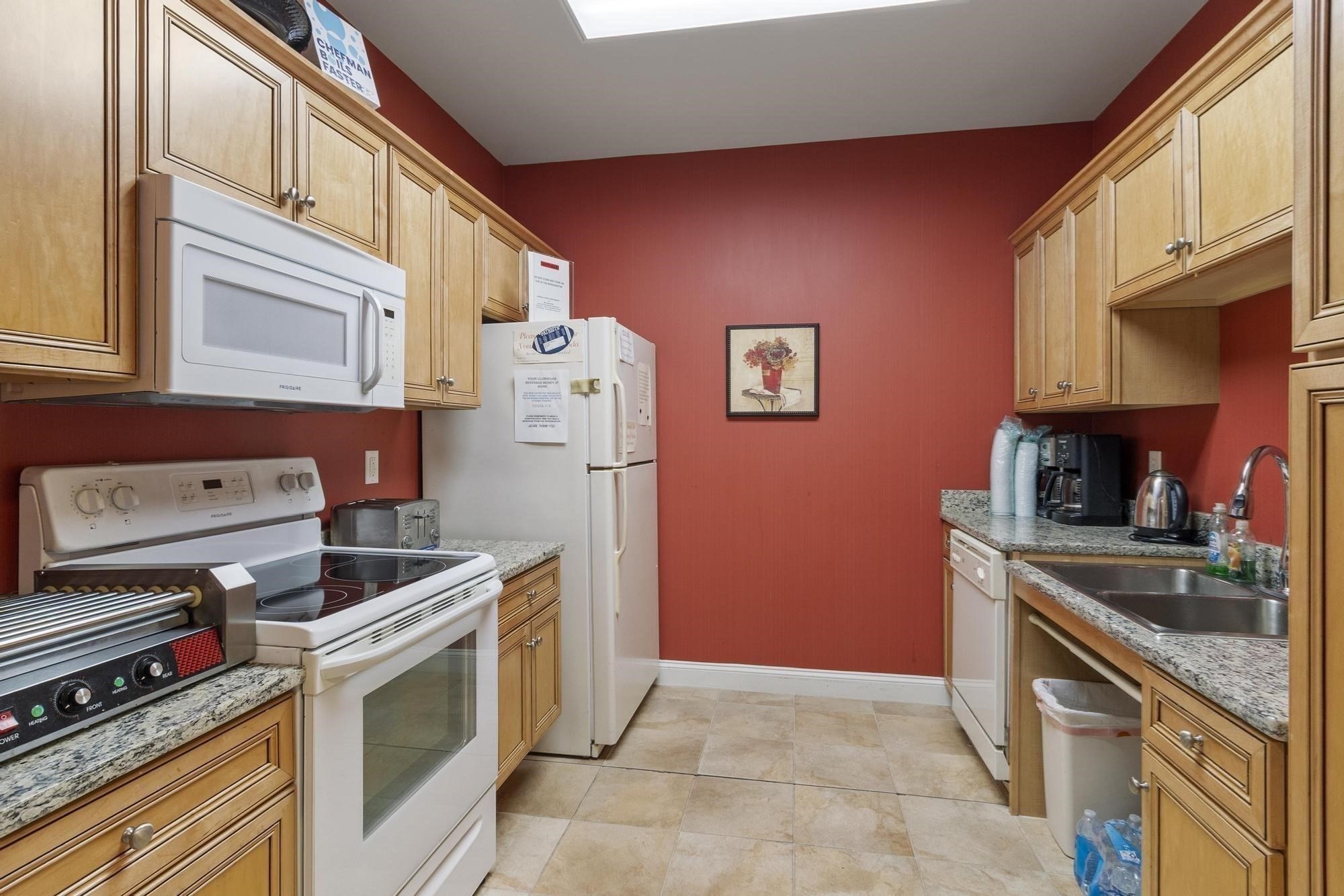 1204 Emerald Court # 1204 Property Photo 38