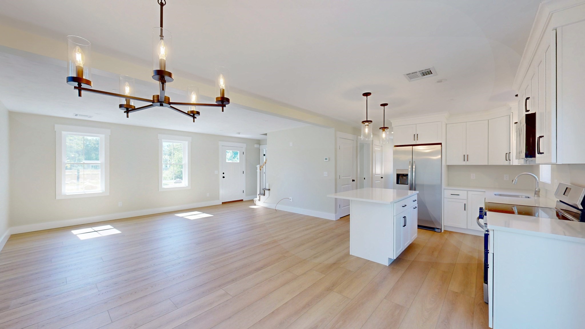 158 Wood Street Property Photo 3