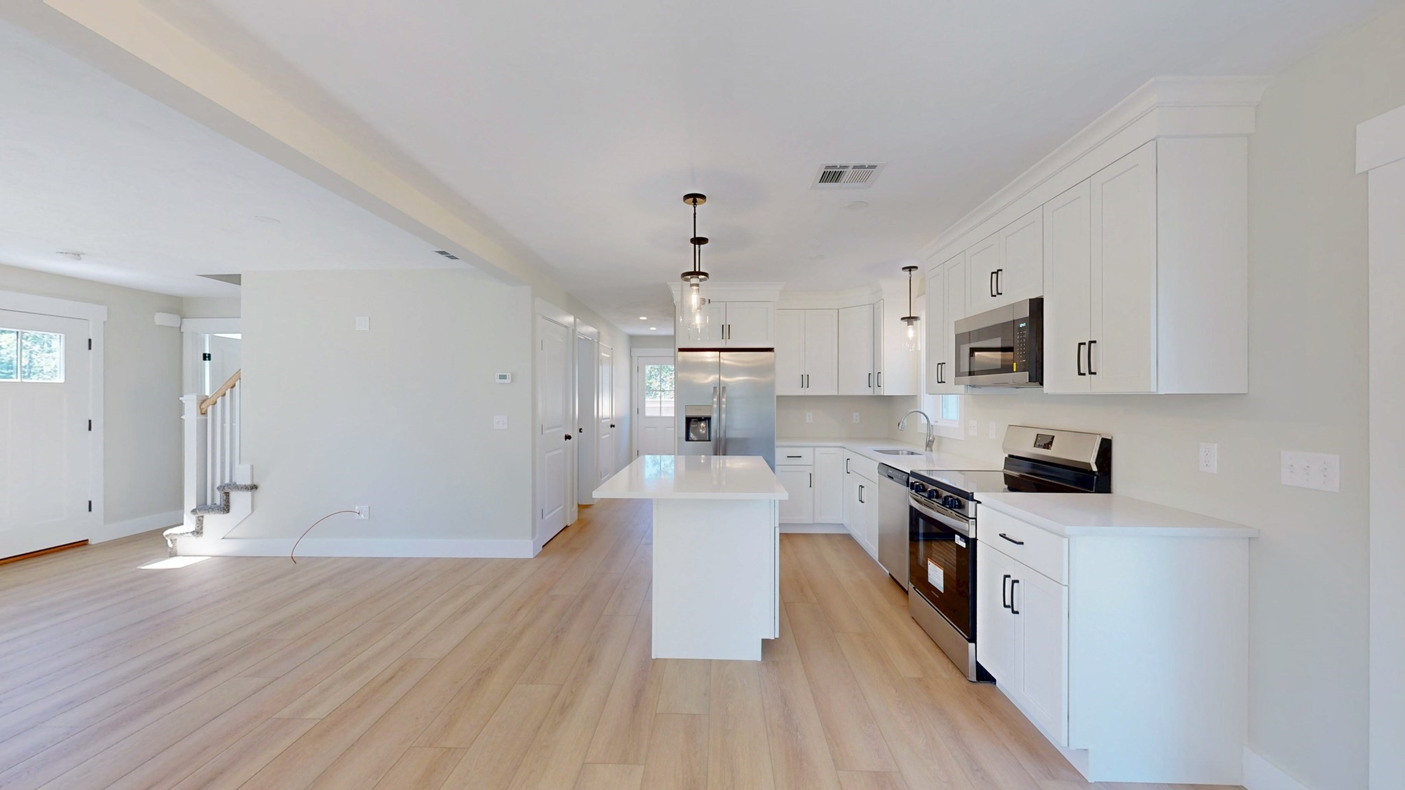 158 Wood Street Property Photo 5
