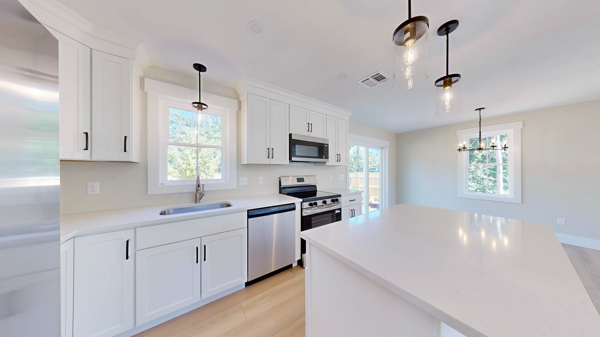 158 Wood Street Property Photo 7