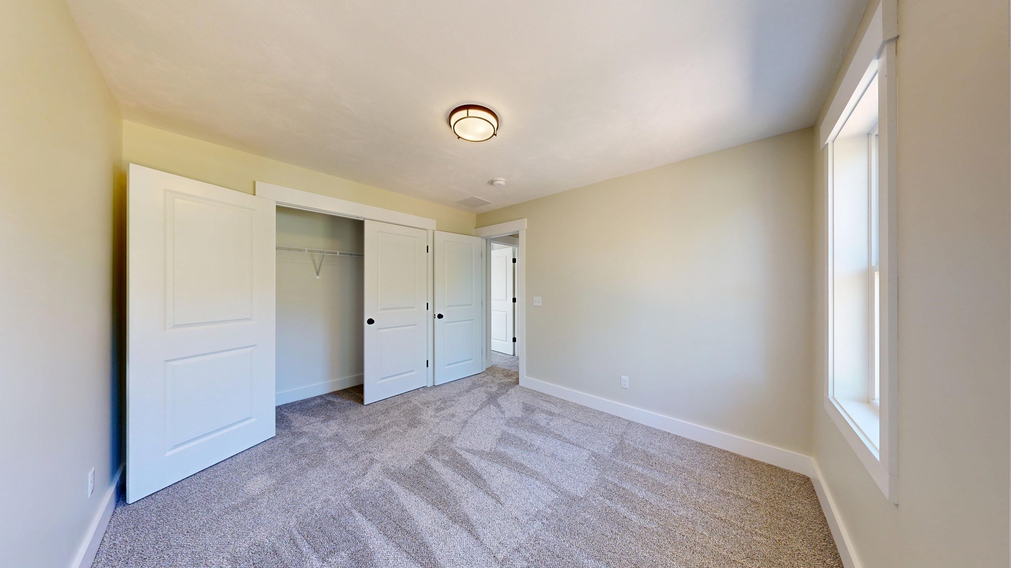 158 Wood Street Property Photo 27