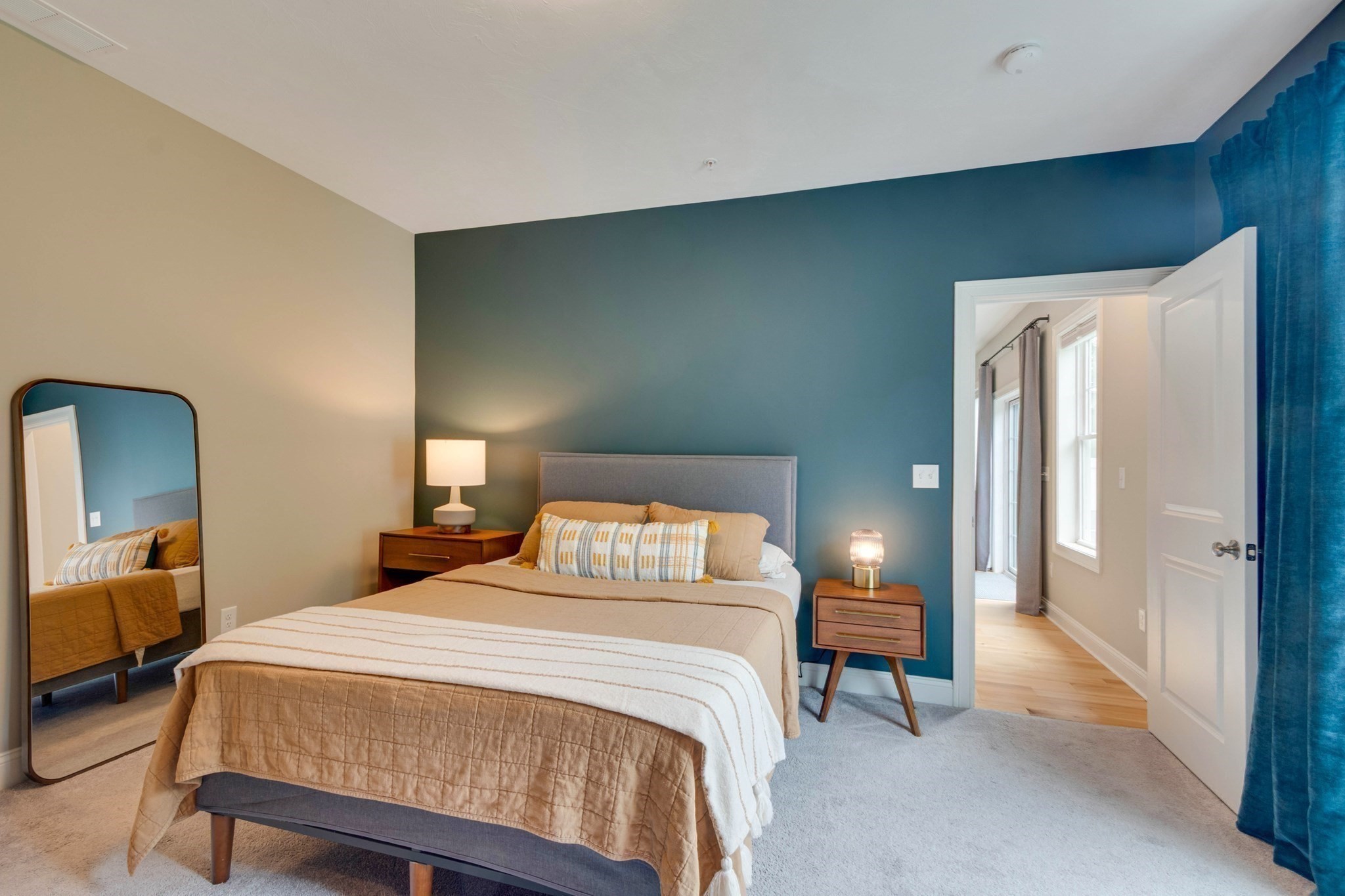 837 Ledgewood Way # 837 Property Photo 16