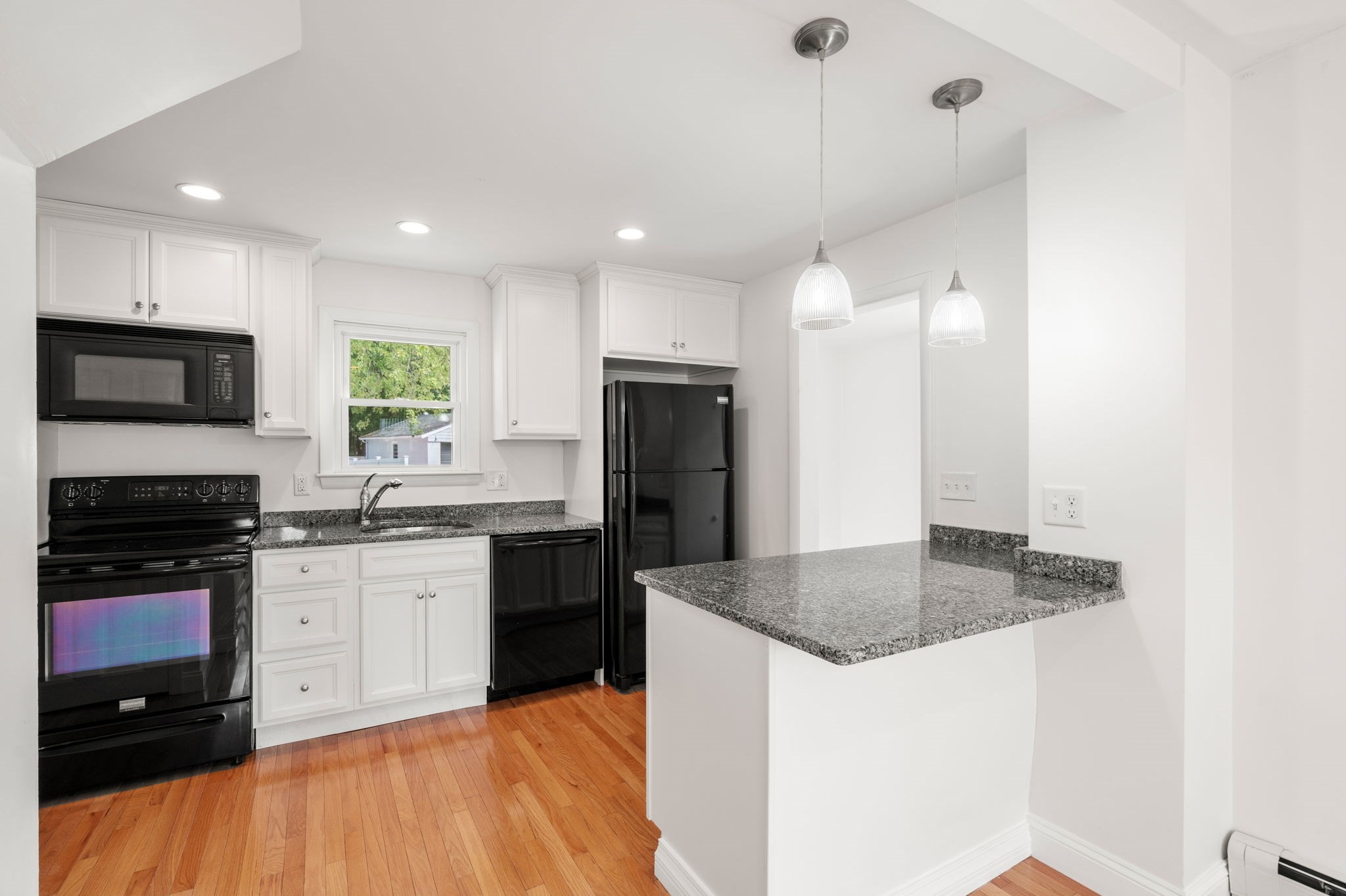 45 Holbrook Rd Property Photo 10