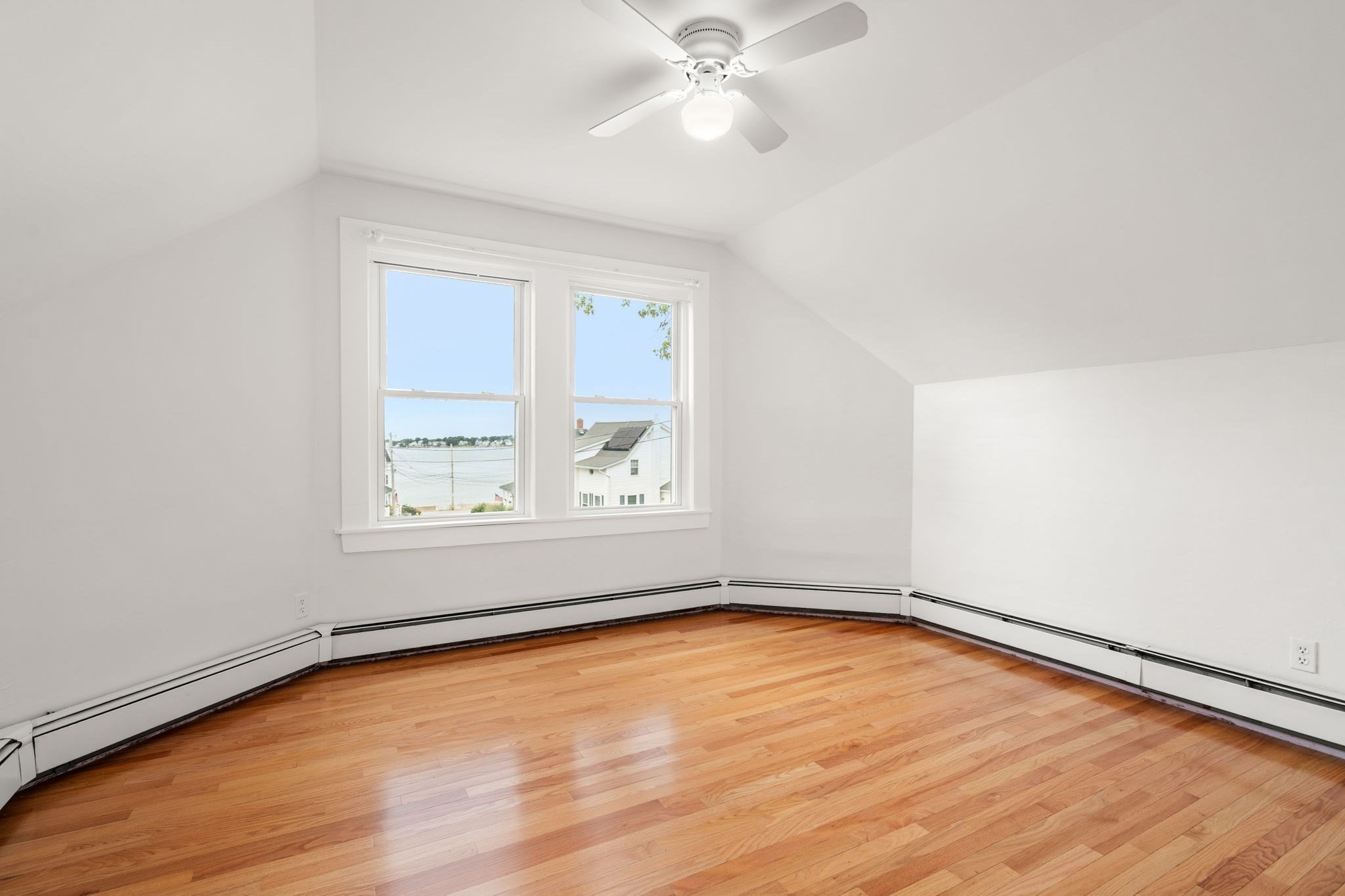 45 Holbrook Rd Property Photo 17