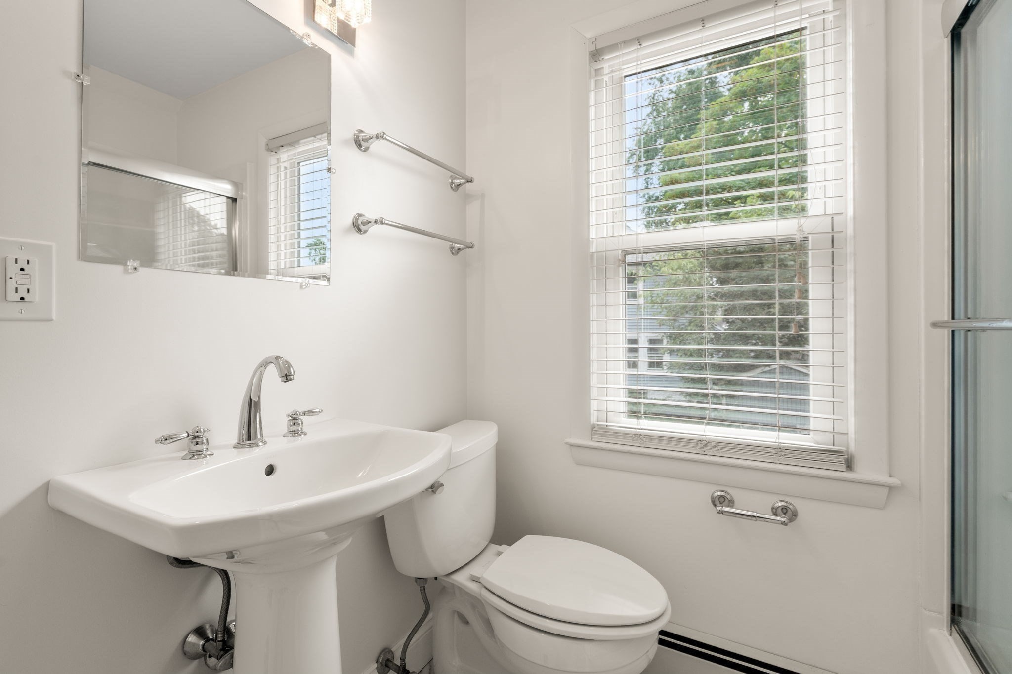 45 Holbrook Rd Property Photo 23