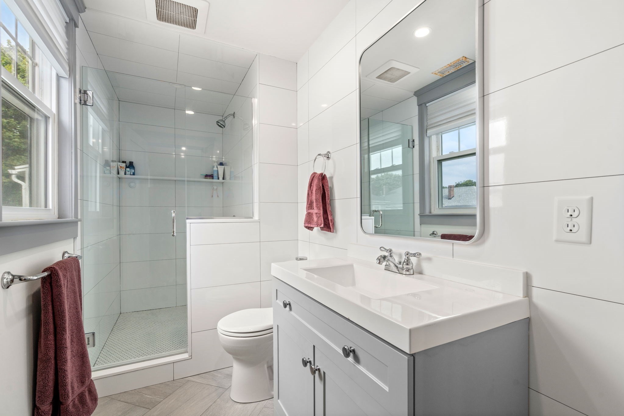 588 Gallivan Blvd Property Photo 18