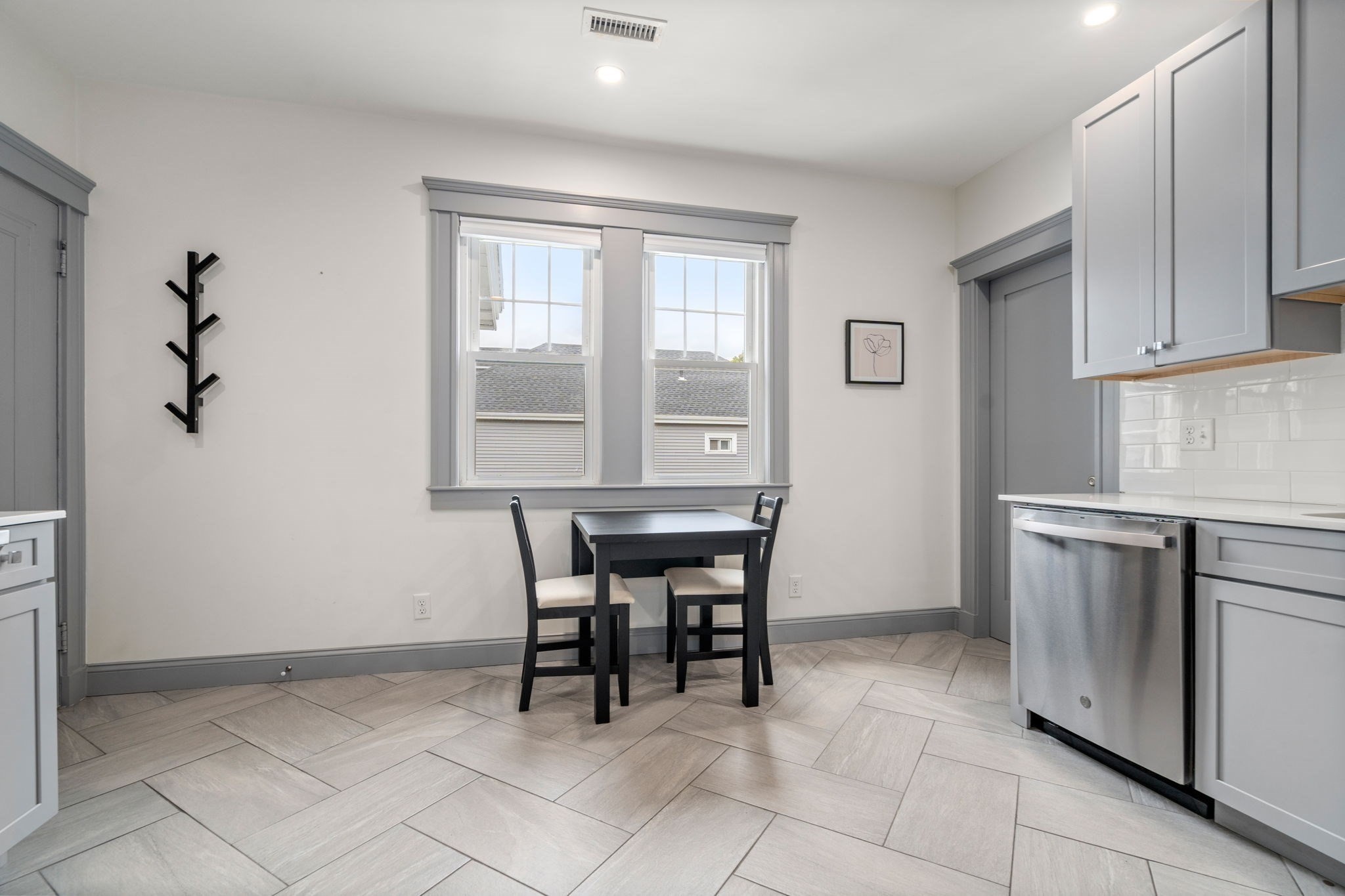 588 Gallivan Blvd Property Photo 30