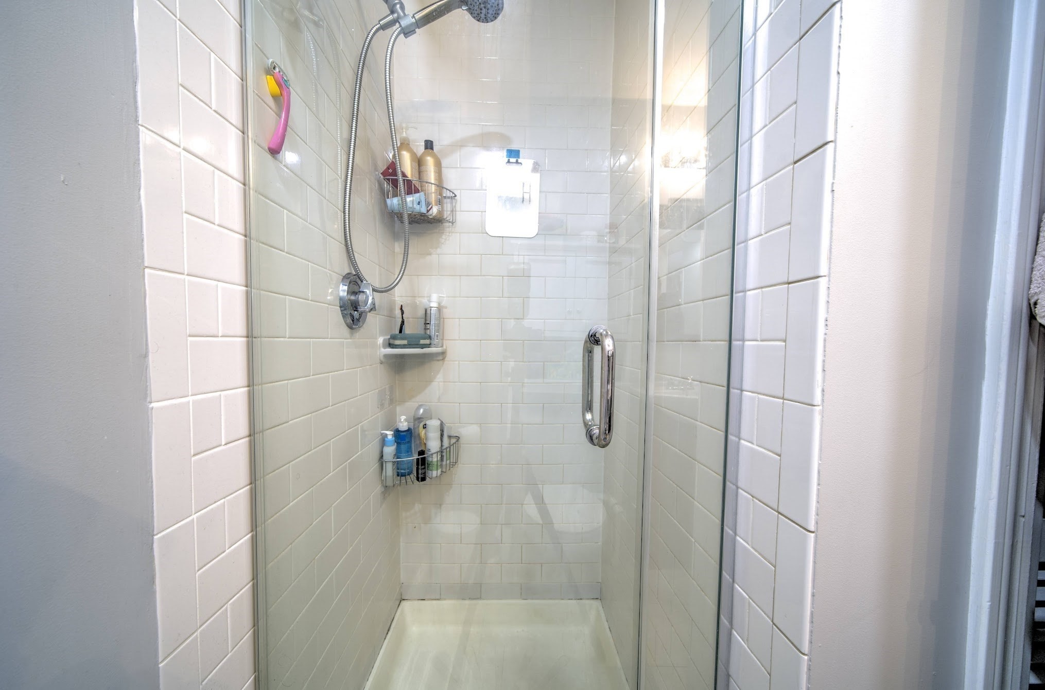 28 Chelsea St # 3 Property Photo 6