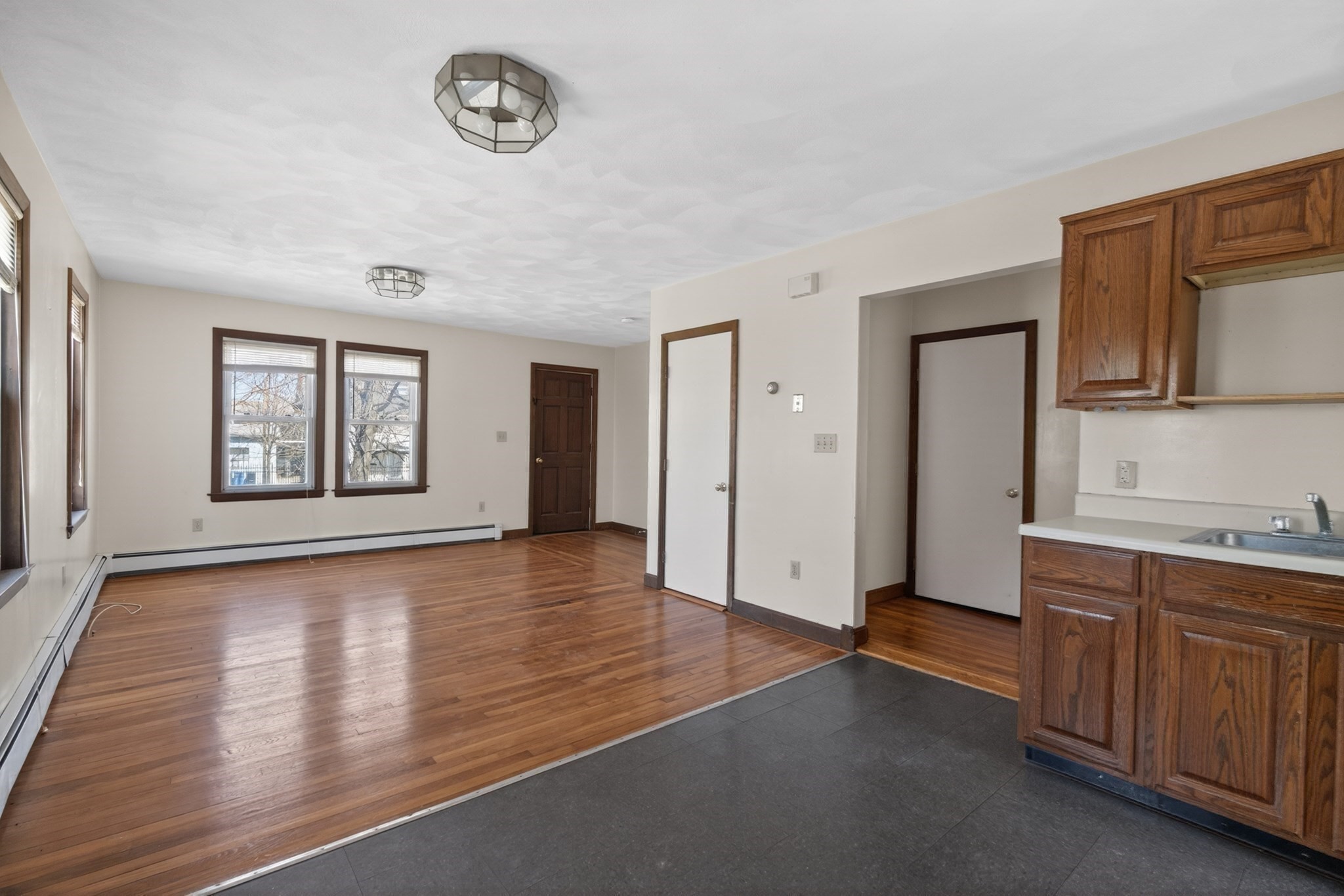 227-229 Newton Street Property Photo 18