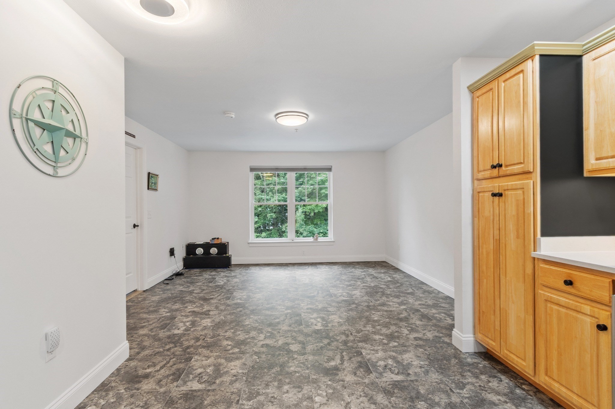135 Beach Road # B207 Property Photo 10