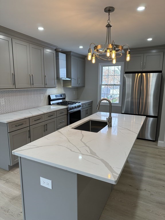 36 Center Street # B Property Photo 4