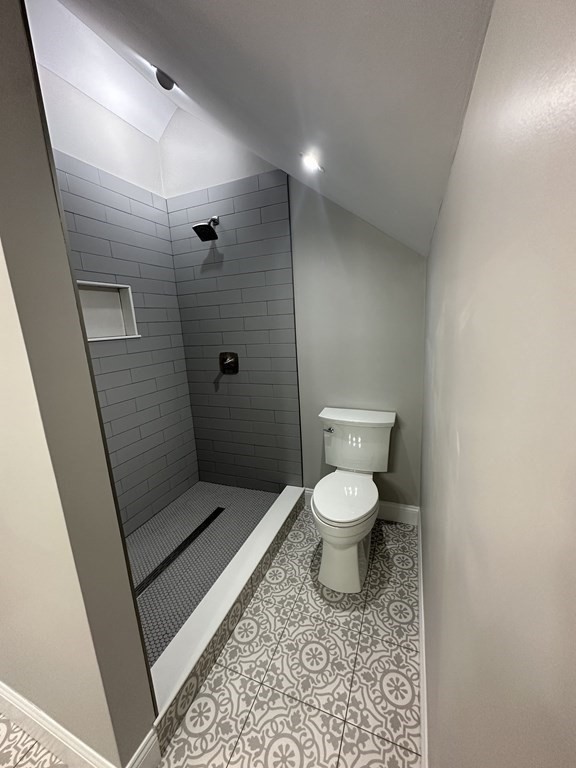36 Center Street # B Property Photo 18