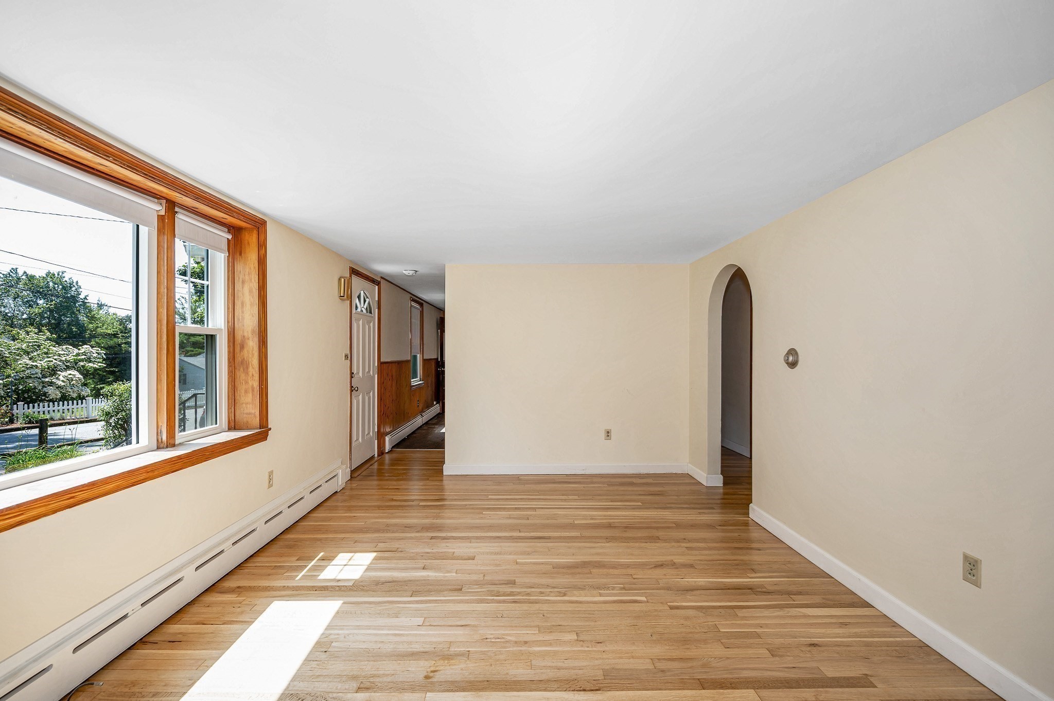 9 Hinckley Rd Property Photo 6