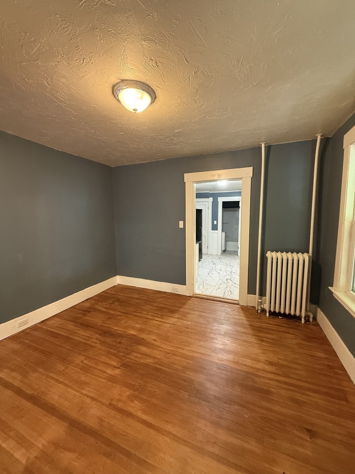 123 Everett St # 1 Property Photo 6