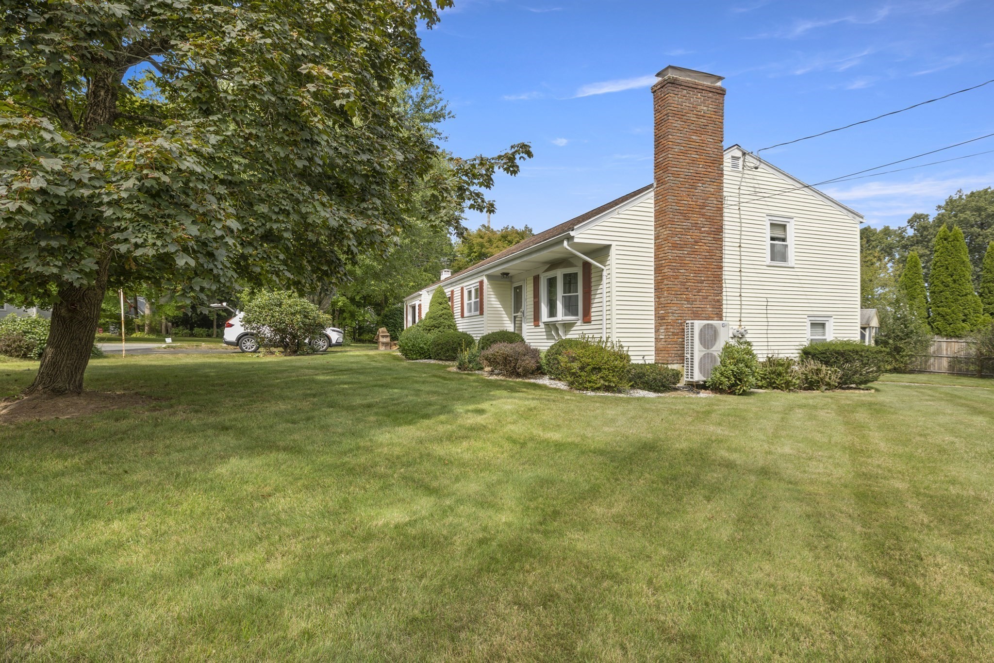 8 Russell Road Property Photo 2