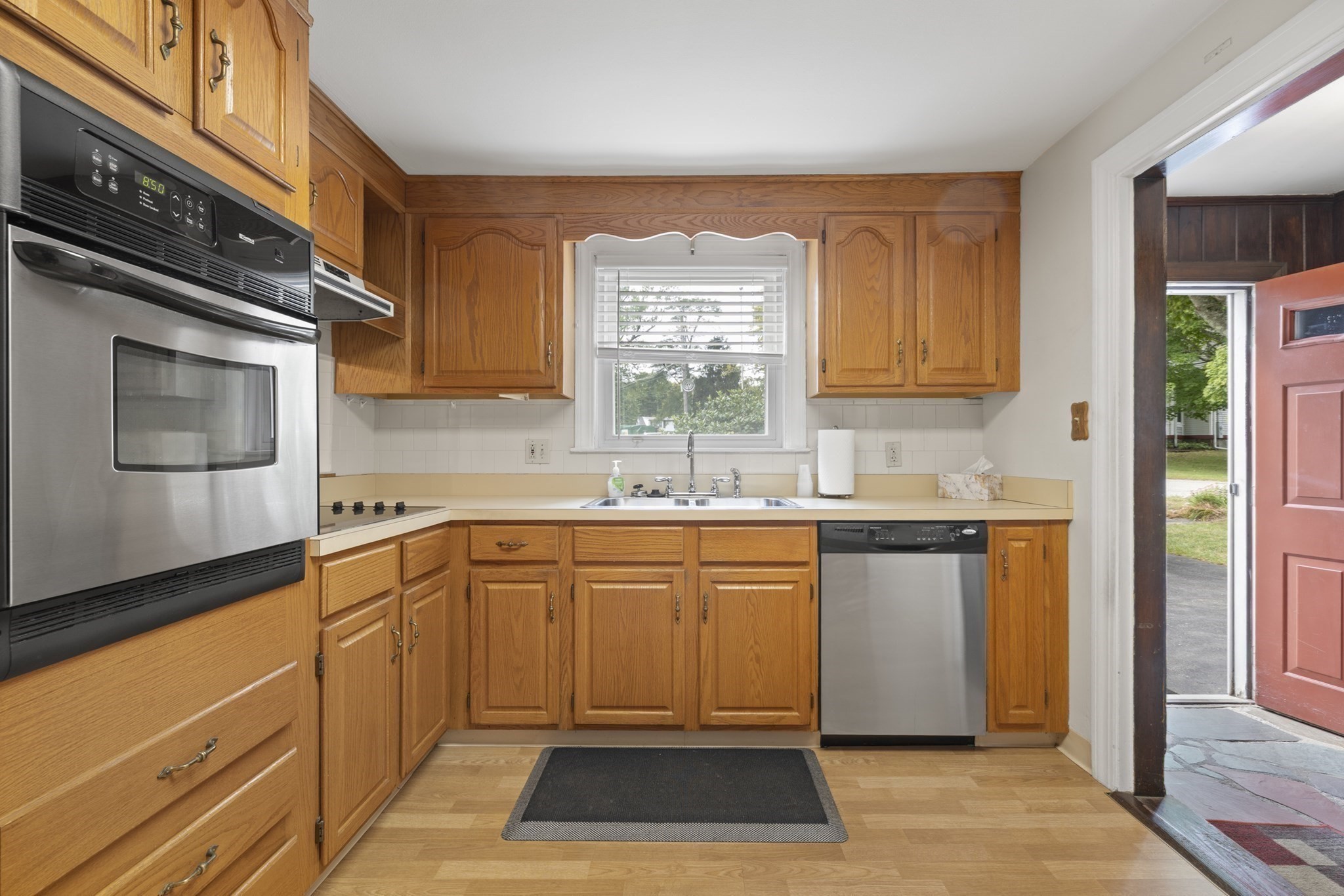 8 Russell Road Property Photo 4