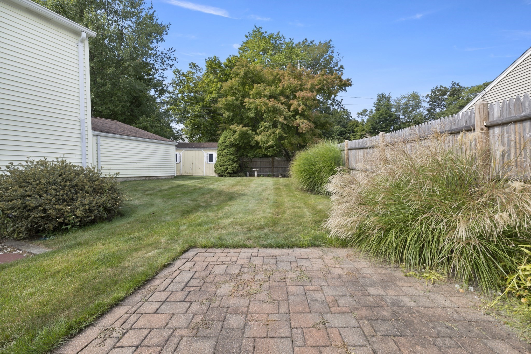 8 Russell Road Property Photo 16