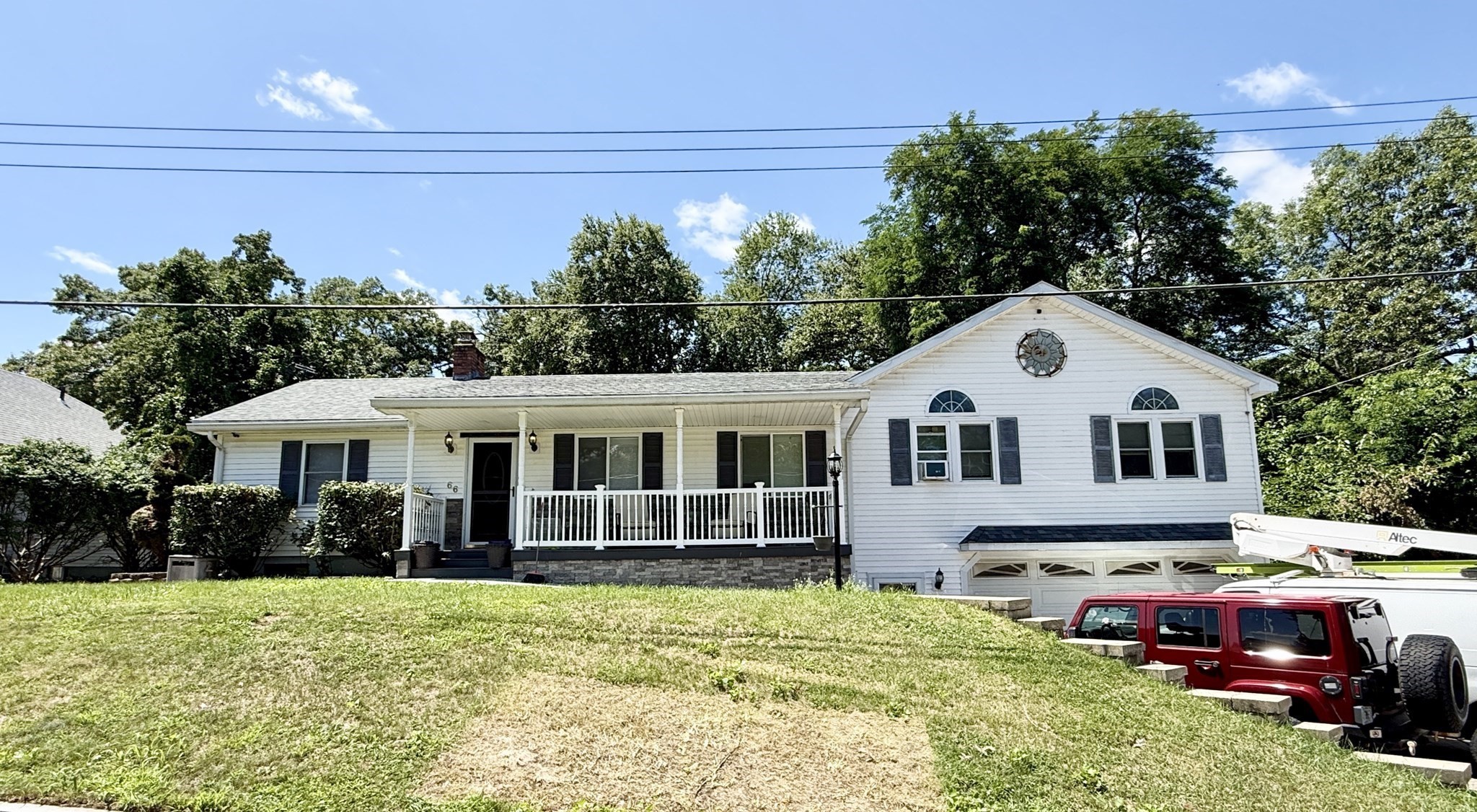 66 Barrison St Property Photo 1