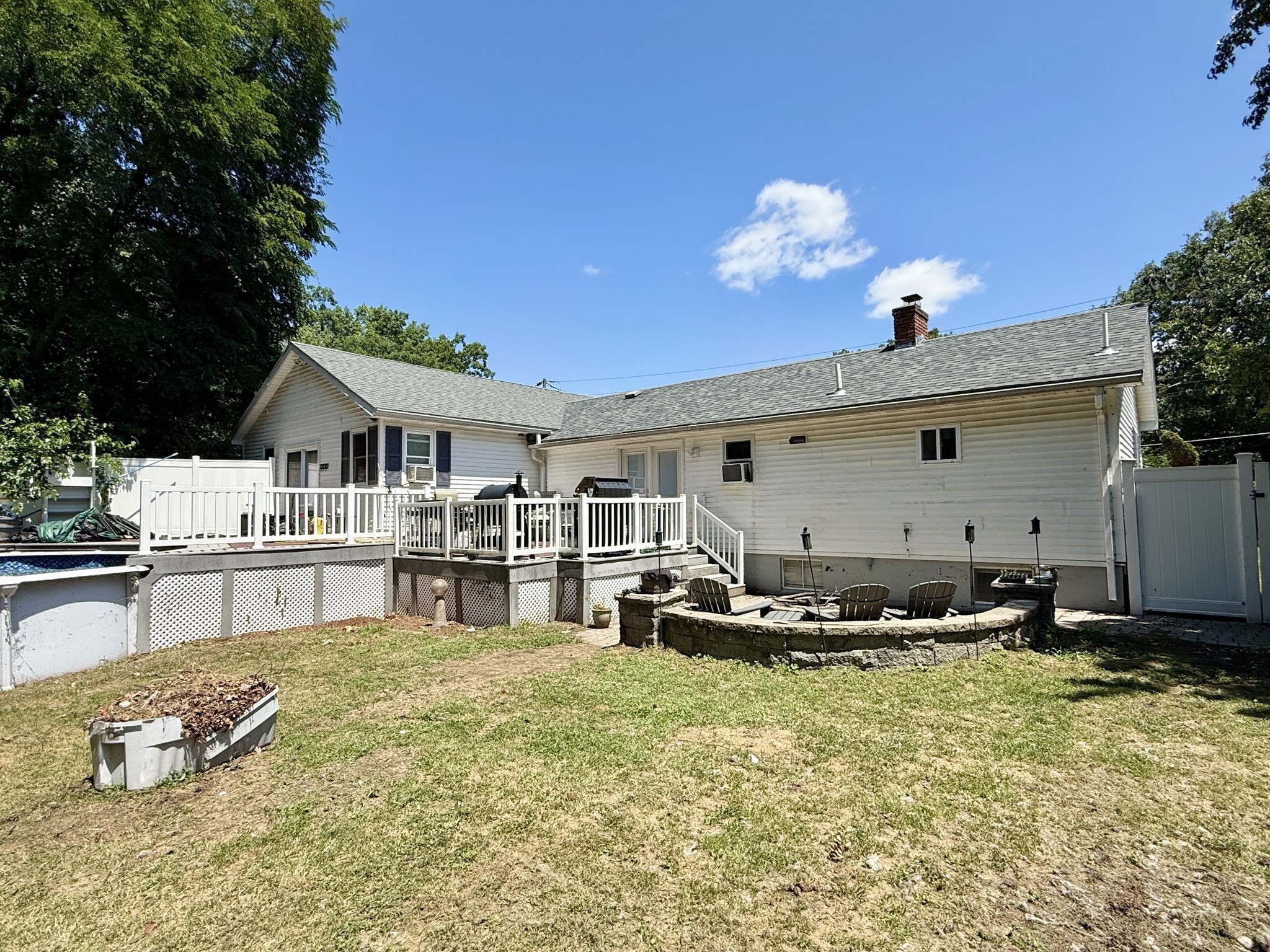 66 Barrison St Property Photo 4