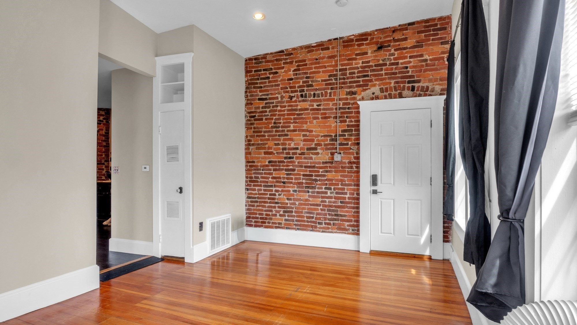 44 Pingree St # 5 Property Photo 4