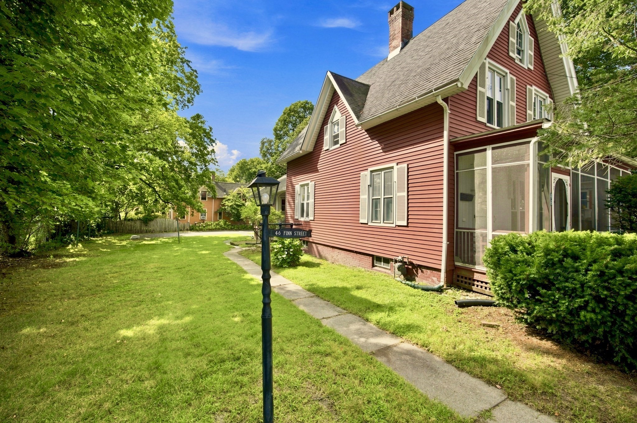 46 Finn St Property Photo 2