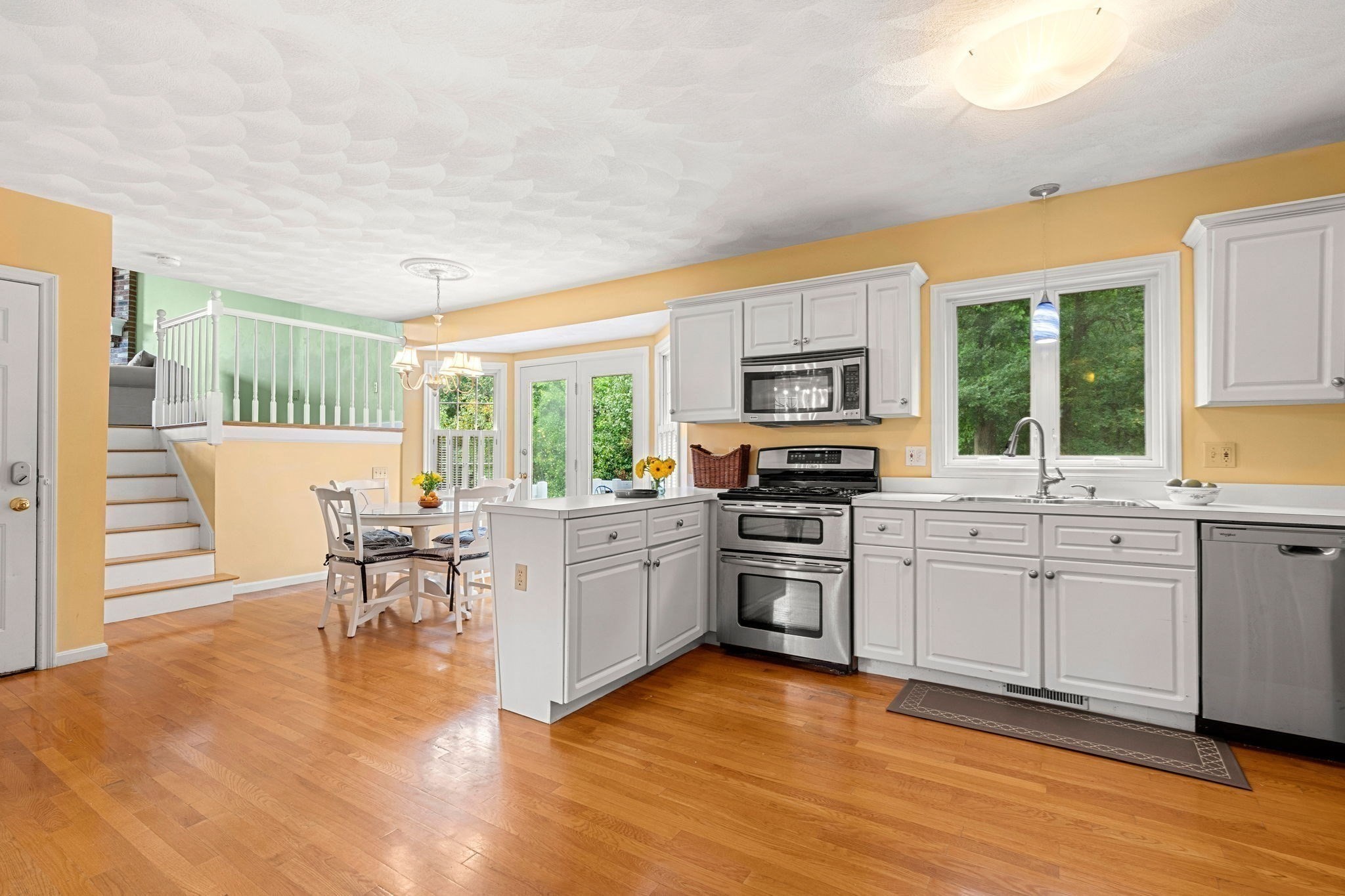 19 Noel Rd Property Photo 2