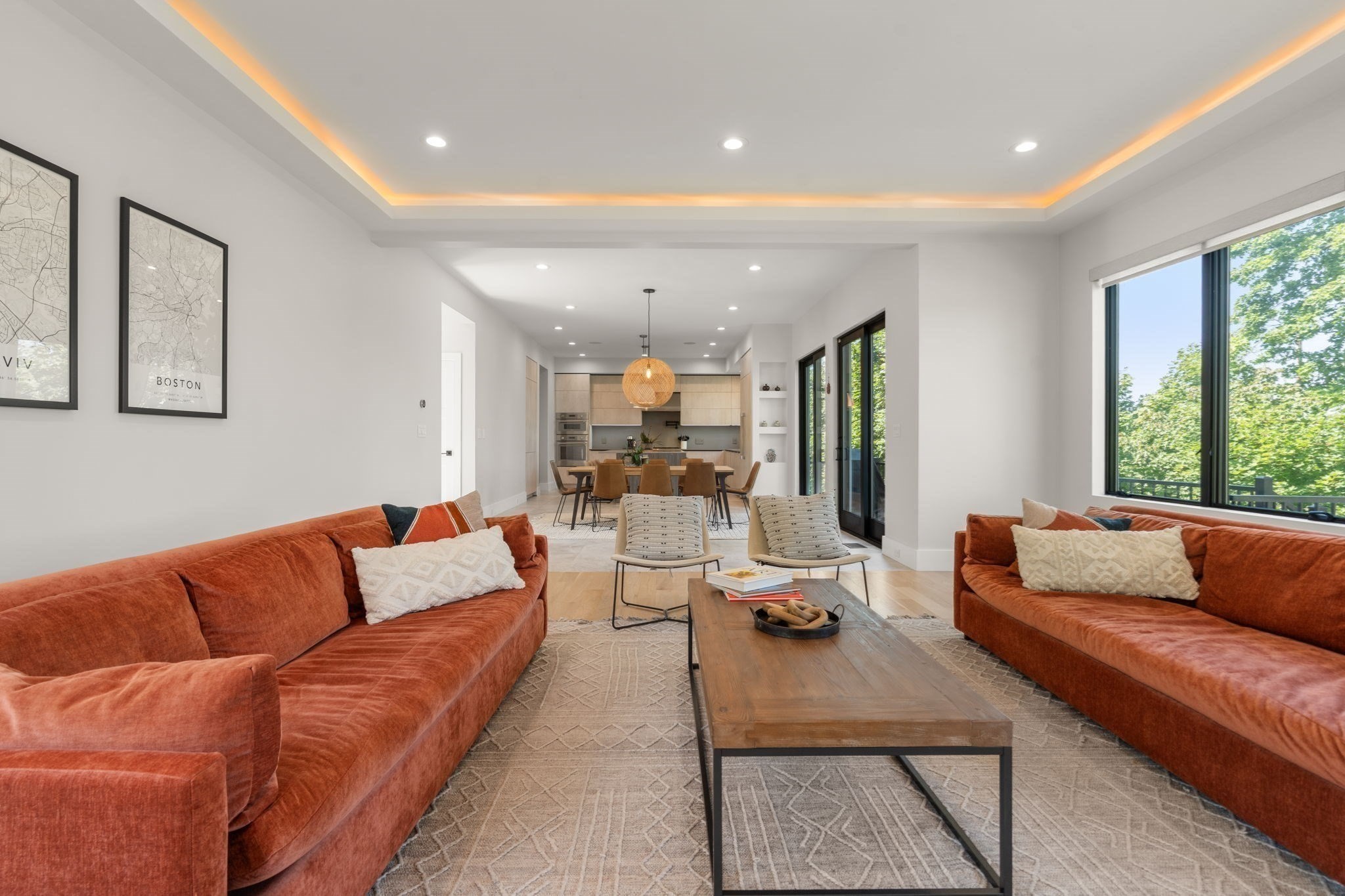 20 Peach Tree Lane Property Photo 6