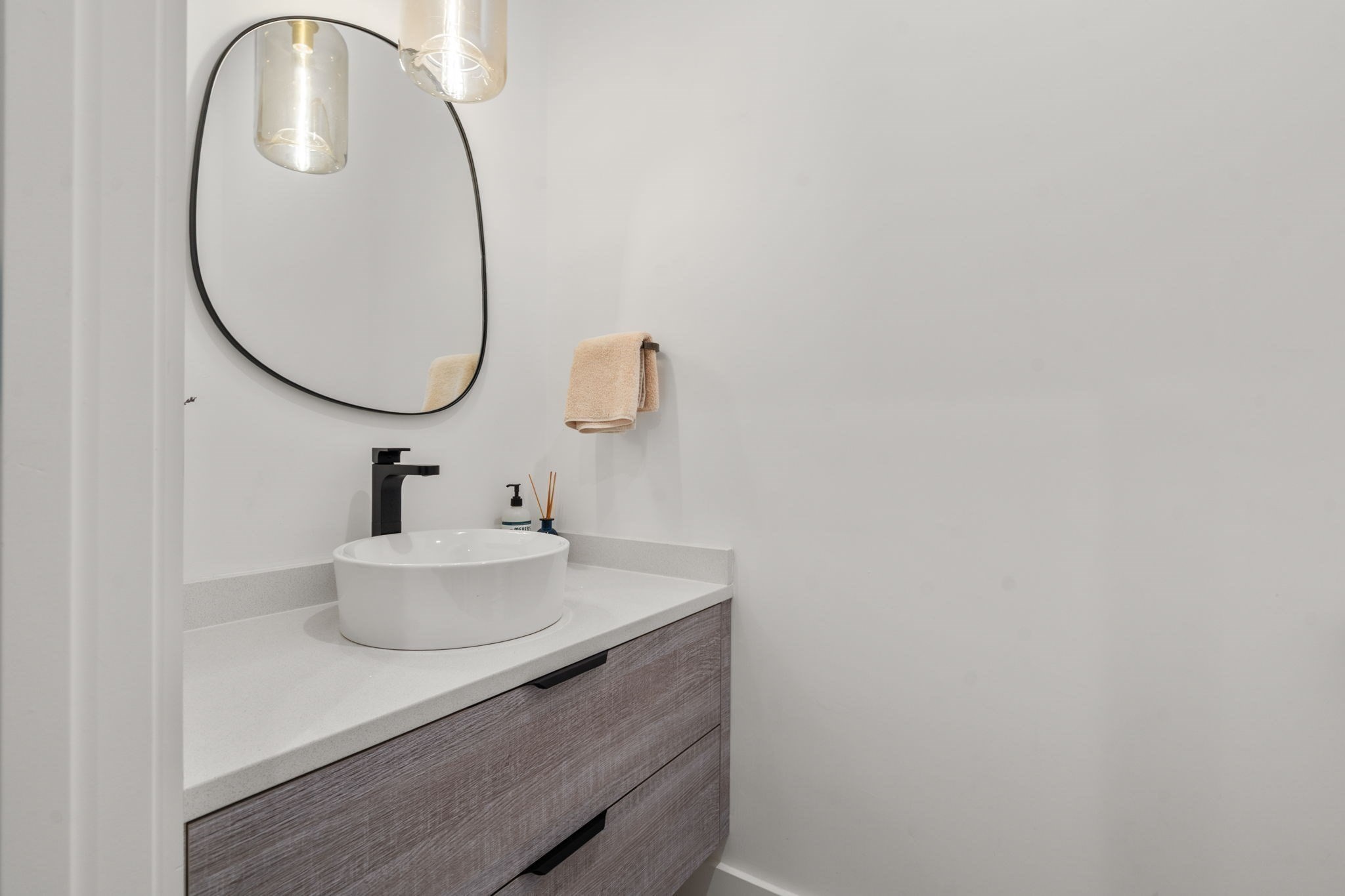 20 Peach Tree Lane Property Photo 15