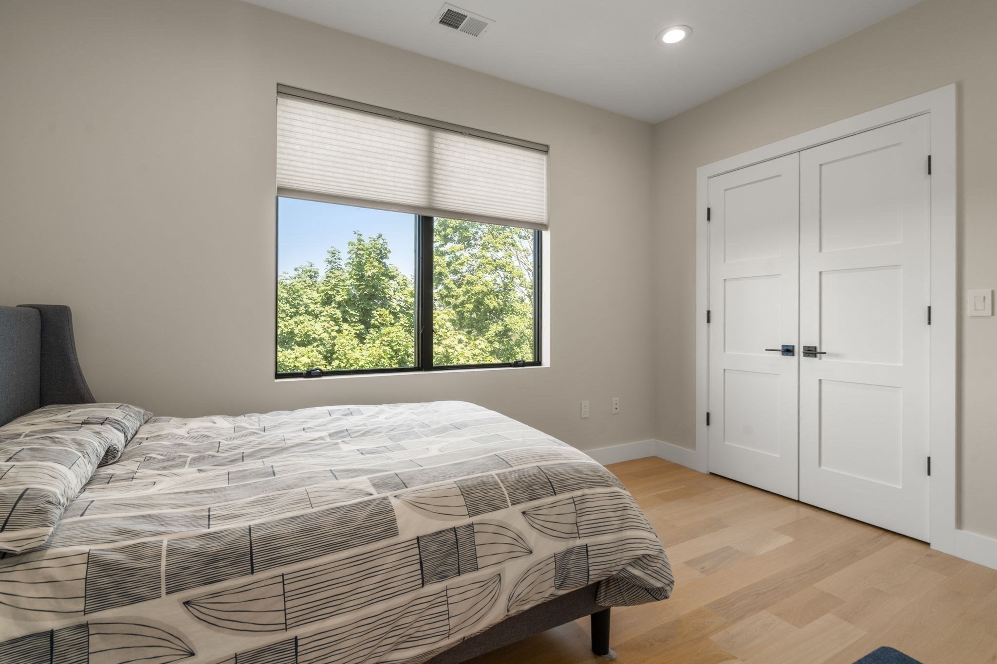 20 Peach Tree Lane Property Photo 24
