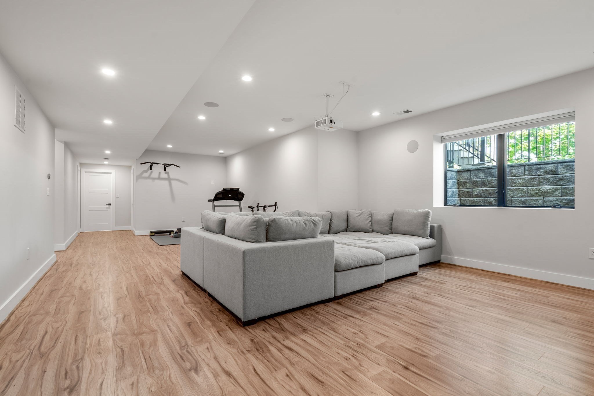 20 Peach Tree Lane Property Photo 30